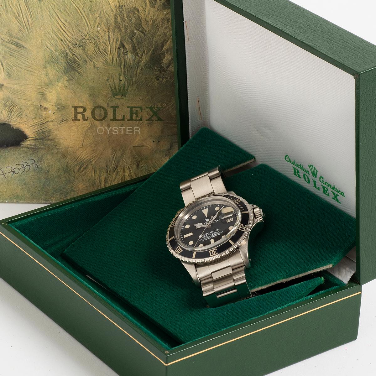 Rolex Submariner Date, Ref 1680, caja de 40 mm, esfera y agujas con pátina coetánea, 1977/78 en venta 4