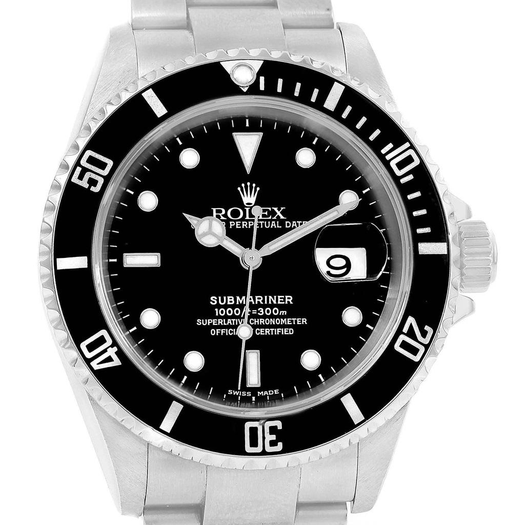 Rolex Submariner Date Stainless Steel Men’s Watch 16610 In Excellent Condition In Atlanta, GA
