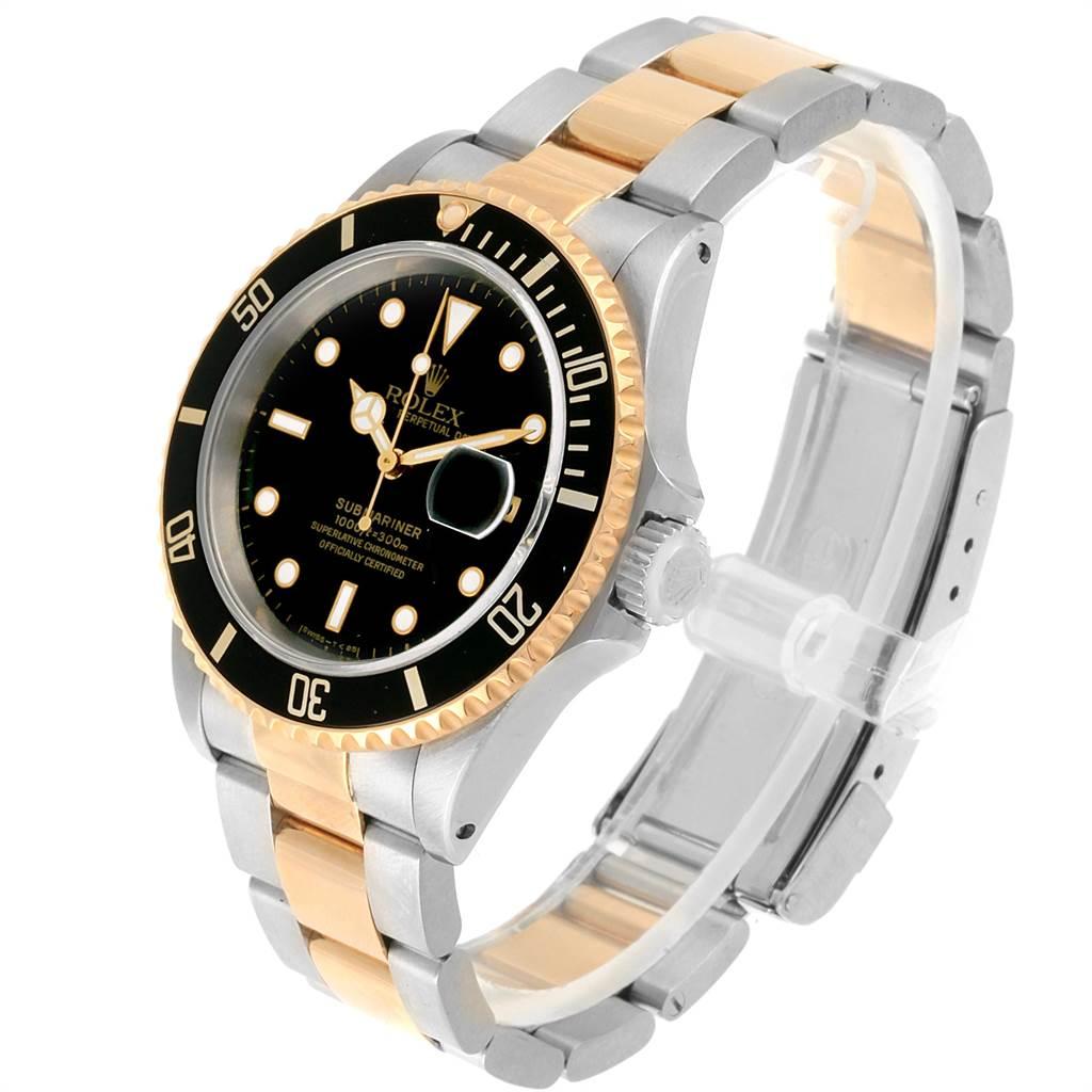 Rolex Submariner Date Steel 18 Karat Yellow Gold Men's Watch 16613 In Excellent Condition For Sale In Atlanta, GA