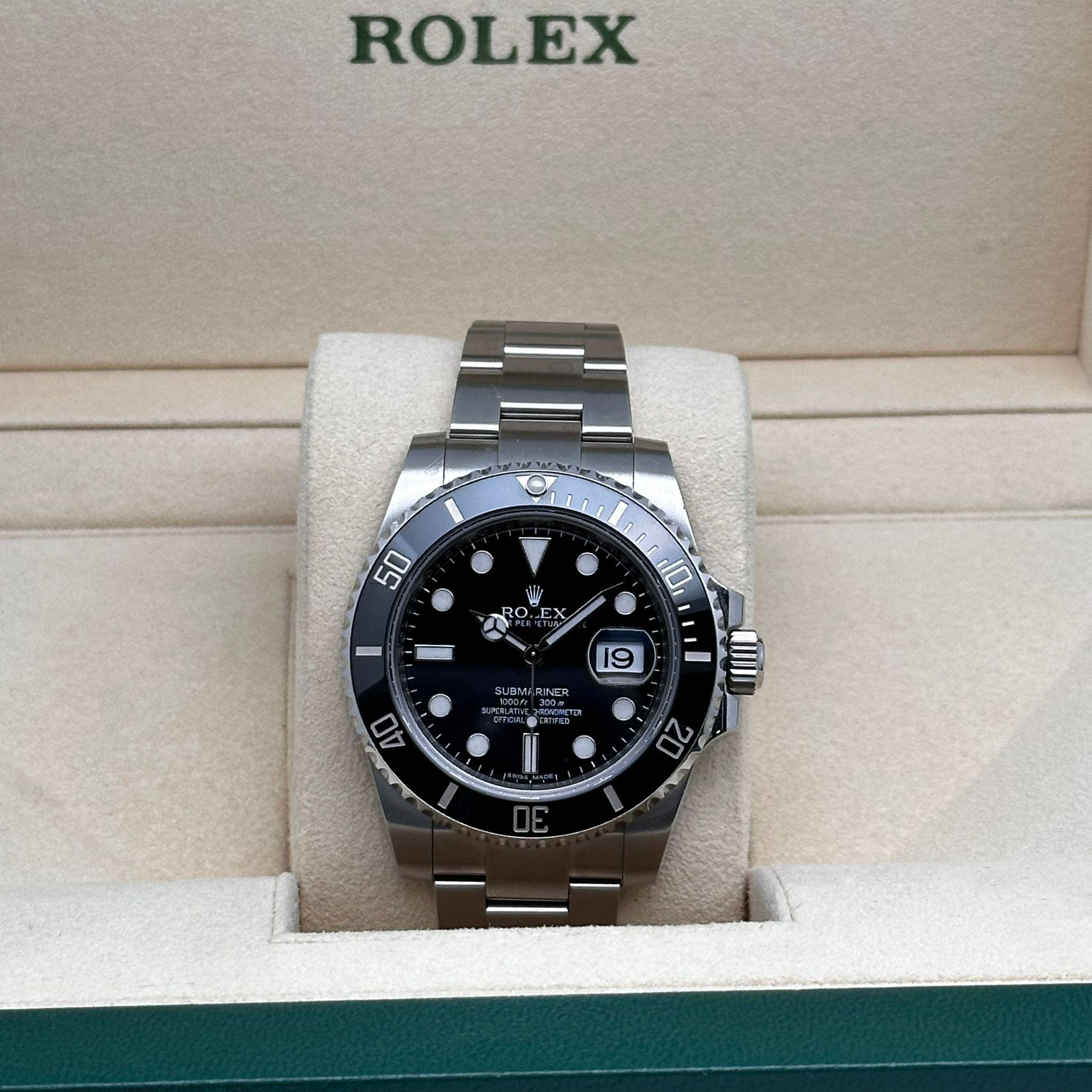 Rolex Montre Submariner Date en acier et céramique avec cadran noir, automatique pour hommes 116610LN en vente 2