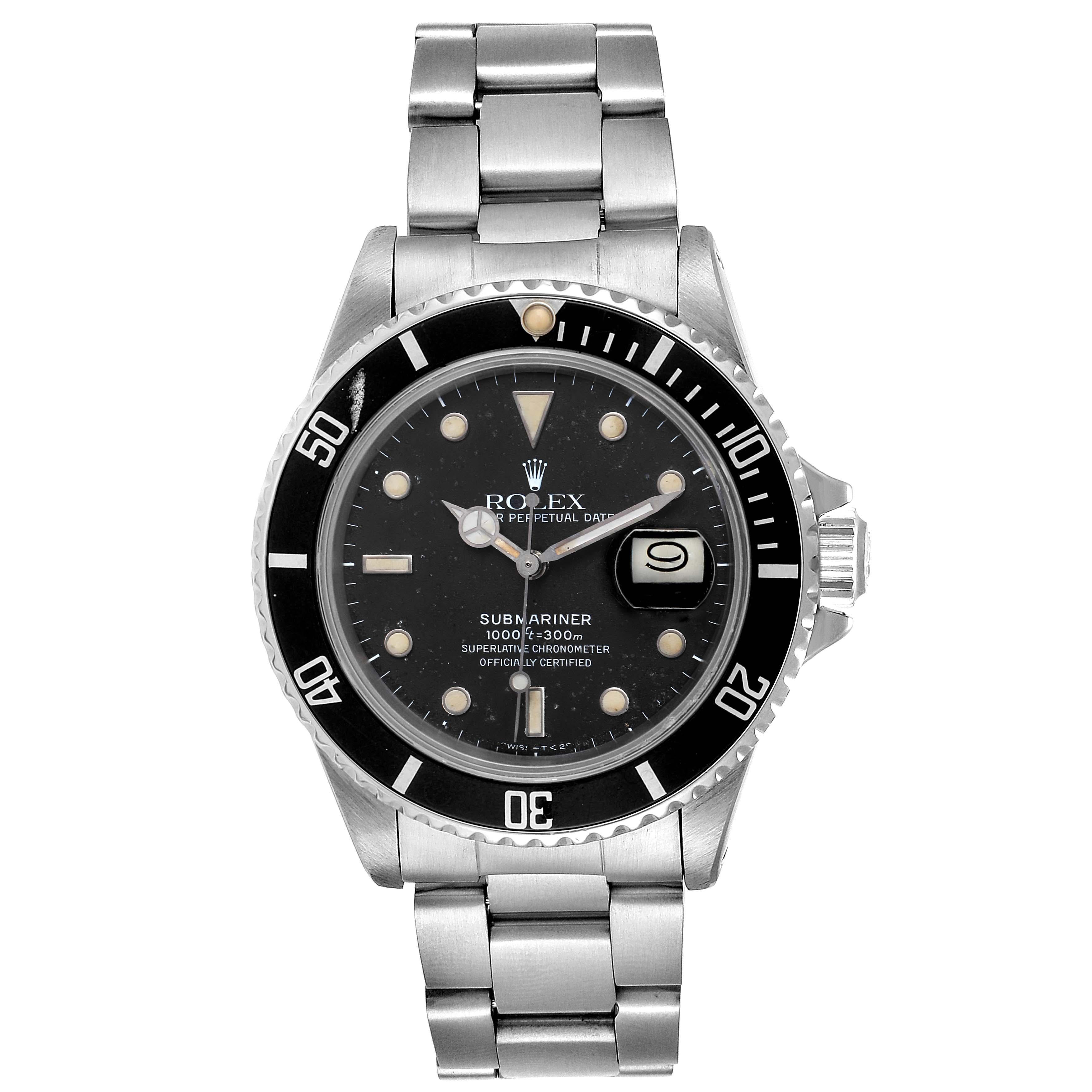 Rolex Submariner Date Steel Mens Vintage Watch 16800 Box. Officially certified chronometer automatic self-winding movement. Stainless steel case 40 mm in diameter. Stainless steel with the black insert unidirectional diver's count-up timing rotating