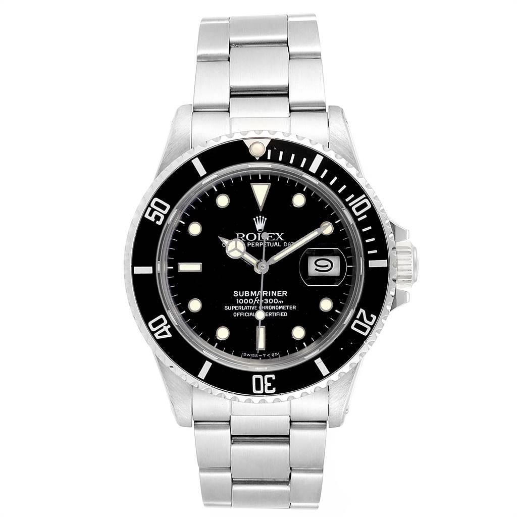 Rolex Submariner Date Steel Mens Vintage Watch 16800 Box. Officially certified chronometer automatic self-winding movement. Stainless steel case 40 mm in diameter. Stainless steel with the black insert unidirectional diver's count-up timing rotating