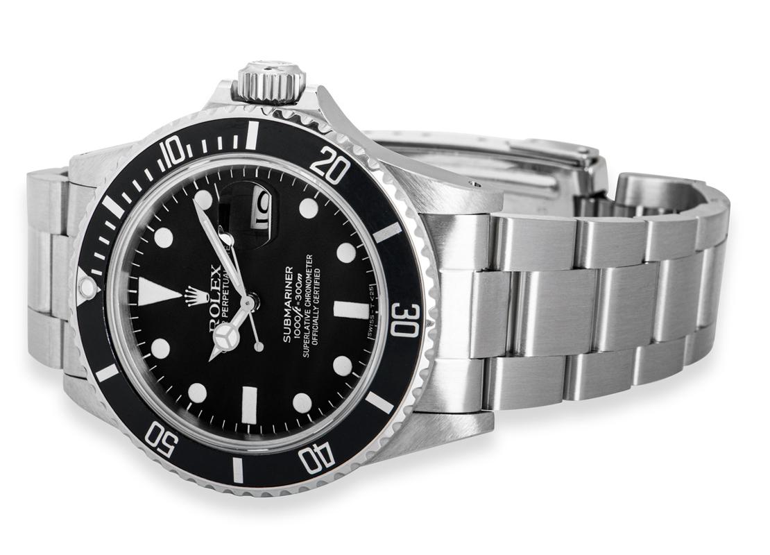 Rolex Submariner Date Transitional 16800 In Excellent Condition For Sale In London, GB