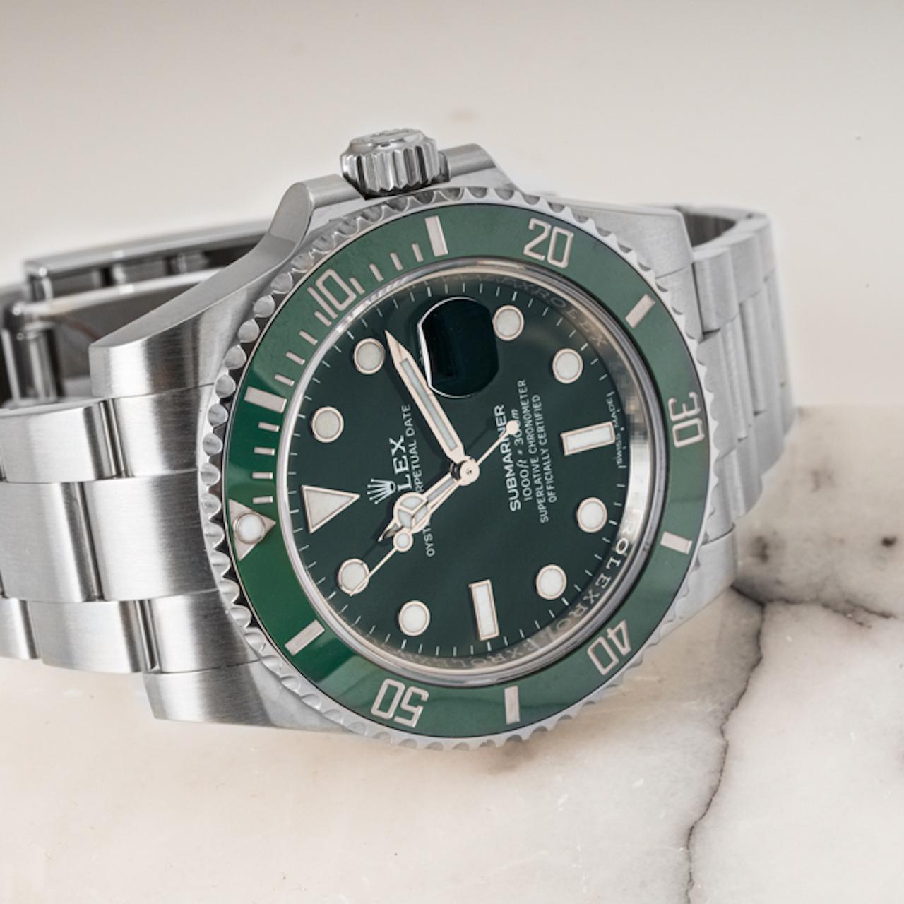 Men's Rolex Submariner Hulk 116610LV Watch