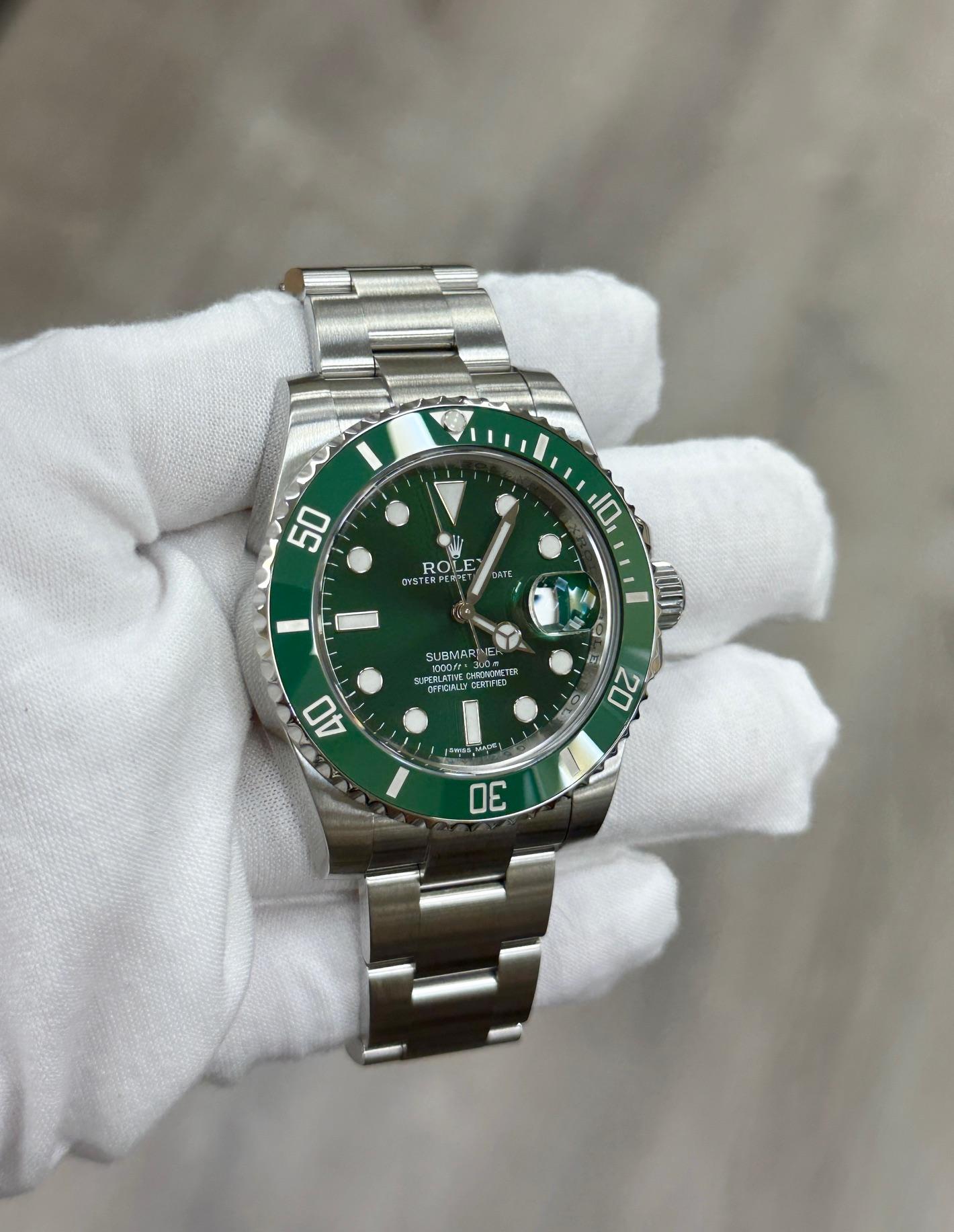 Rolex Submariner Hulk 116610V Green Bezel Green Dial Stainless Steel Box Paper For Sale 4