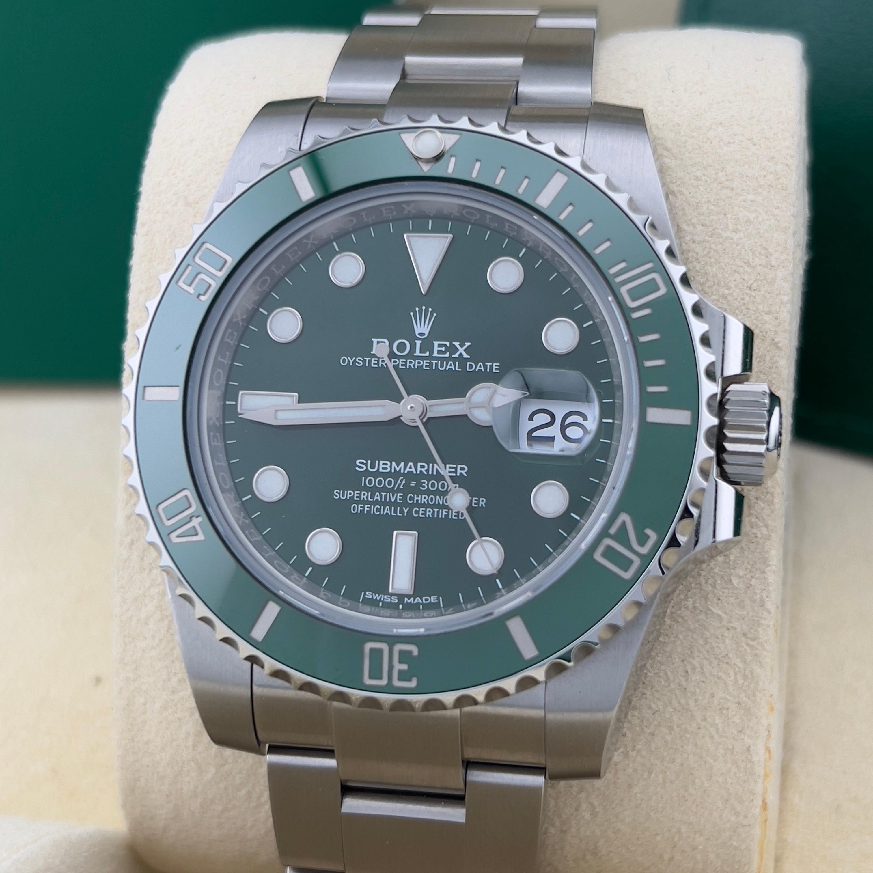 Rolex Submariner Hulk Grün Keramik 116610LV 40mm Edelstahl Schachtelbuchstabe aus Edelstahl im Zustand „Hervorragend“ in San Diego, CA