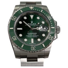 Used Rolex Submariner Hulk Green Ceramic 116610LV 40mm Stainless Steel Box Booklet