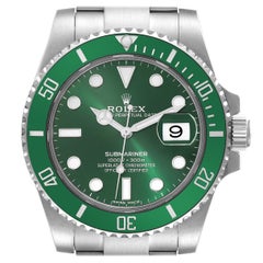 Rolex Submariner Hulk Green Dial Steel Mens Watch 116610LV Boîte Card