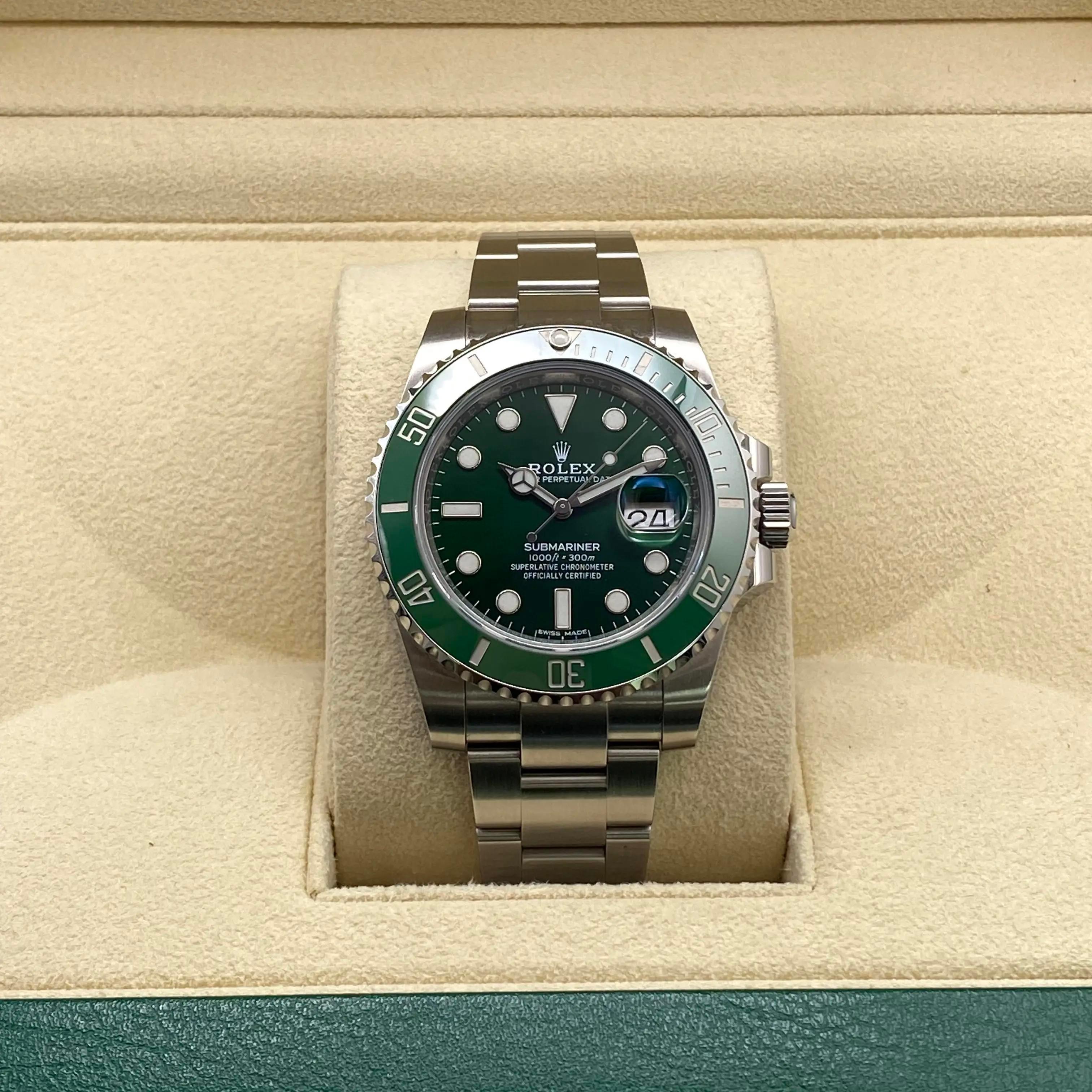 Men's Rolex Submariner Hulk Green Steel Ceramic Automatic Mens Watch B&P 116610LV