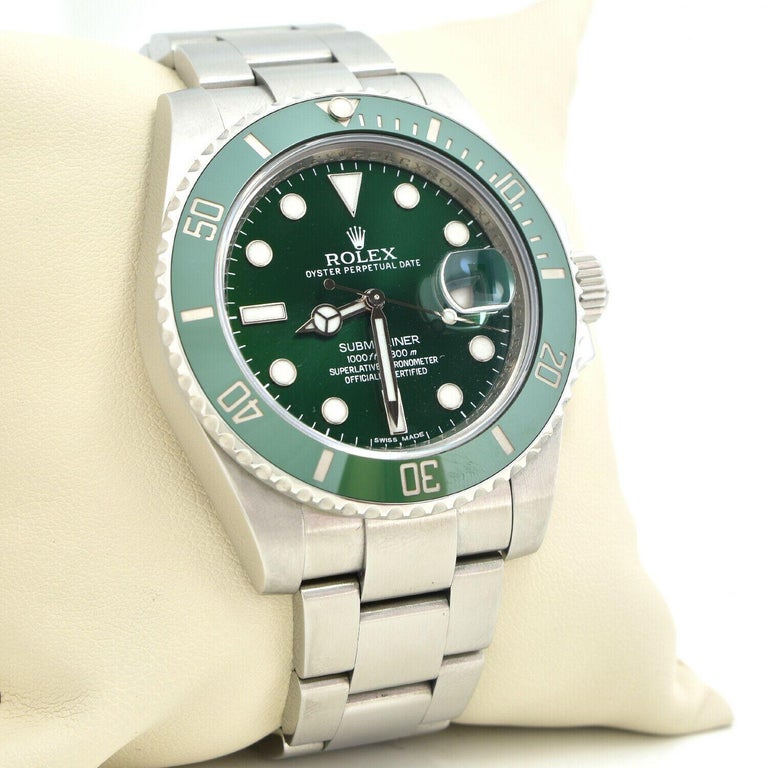 Rolex Submariner 'Hulk' in Stainless Steel REF 116610LV at 1stDibs