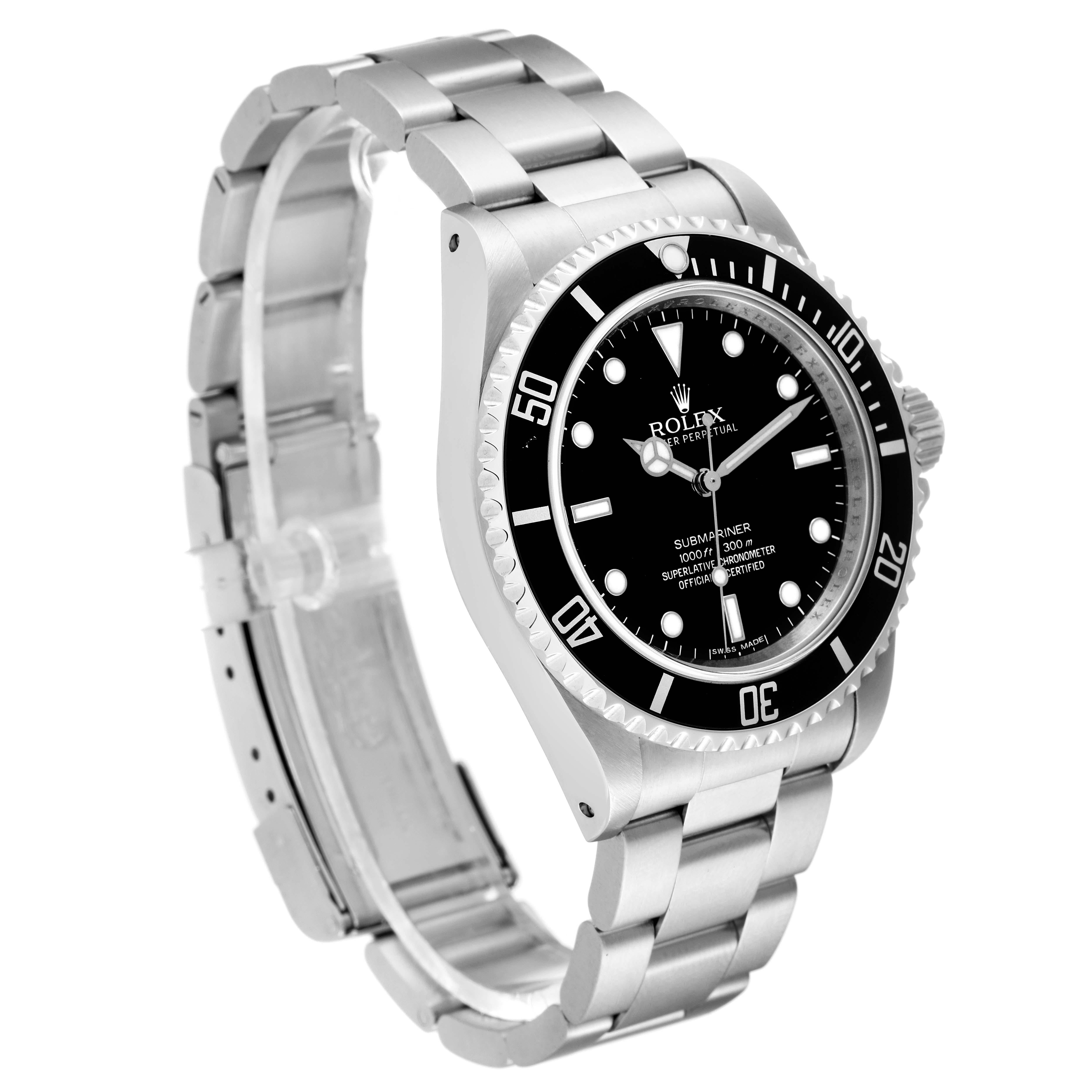 Rolex Submariner No Date 40mm 4 Liner Steel Mens Watch 14060 Box Card In Good Condition For Sale In Atlanta, GA