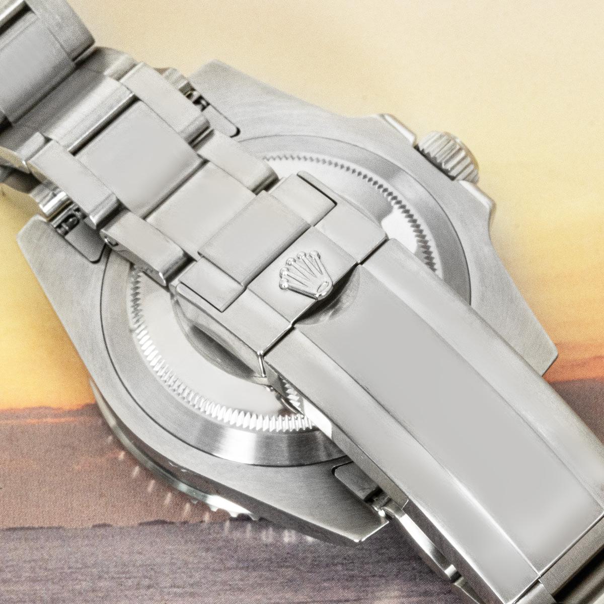 Rolex Submariner Non-Date 114060 1
