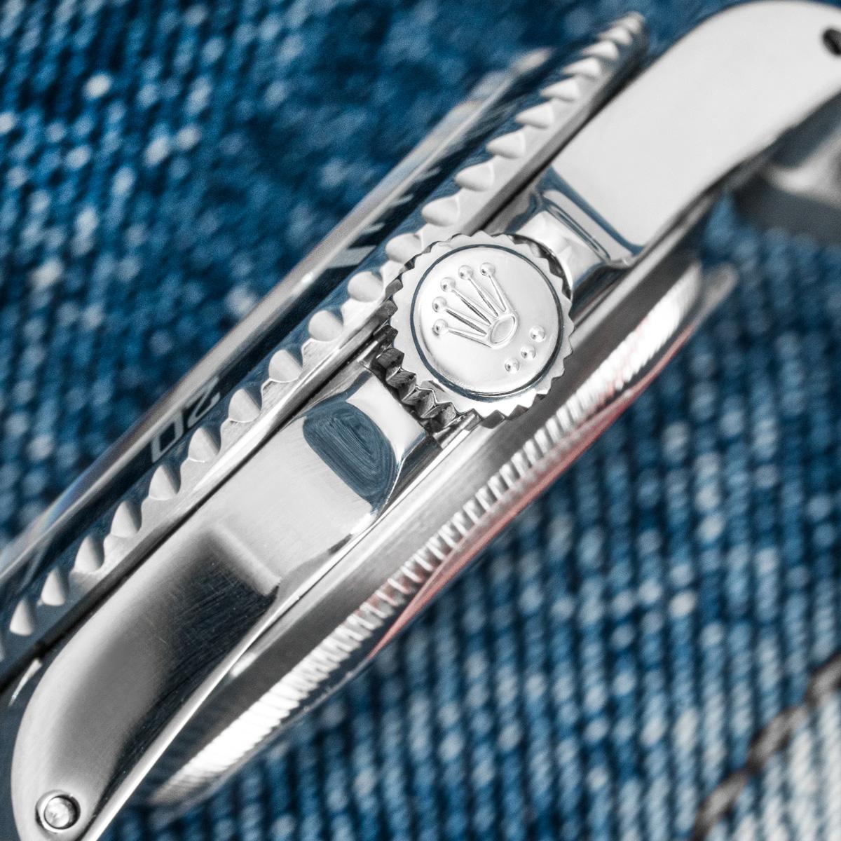 Rolex Submariner Non-Date 4 Liner 14060M im Zustand „Hervorragend“ im Angebot in Mayfair, London, London