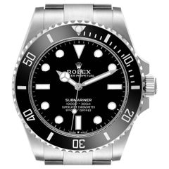 Rolex Montre Submariner en acier avec lunette en céramique non-date pour hommes 124060, non portée