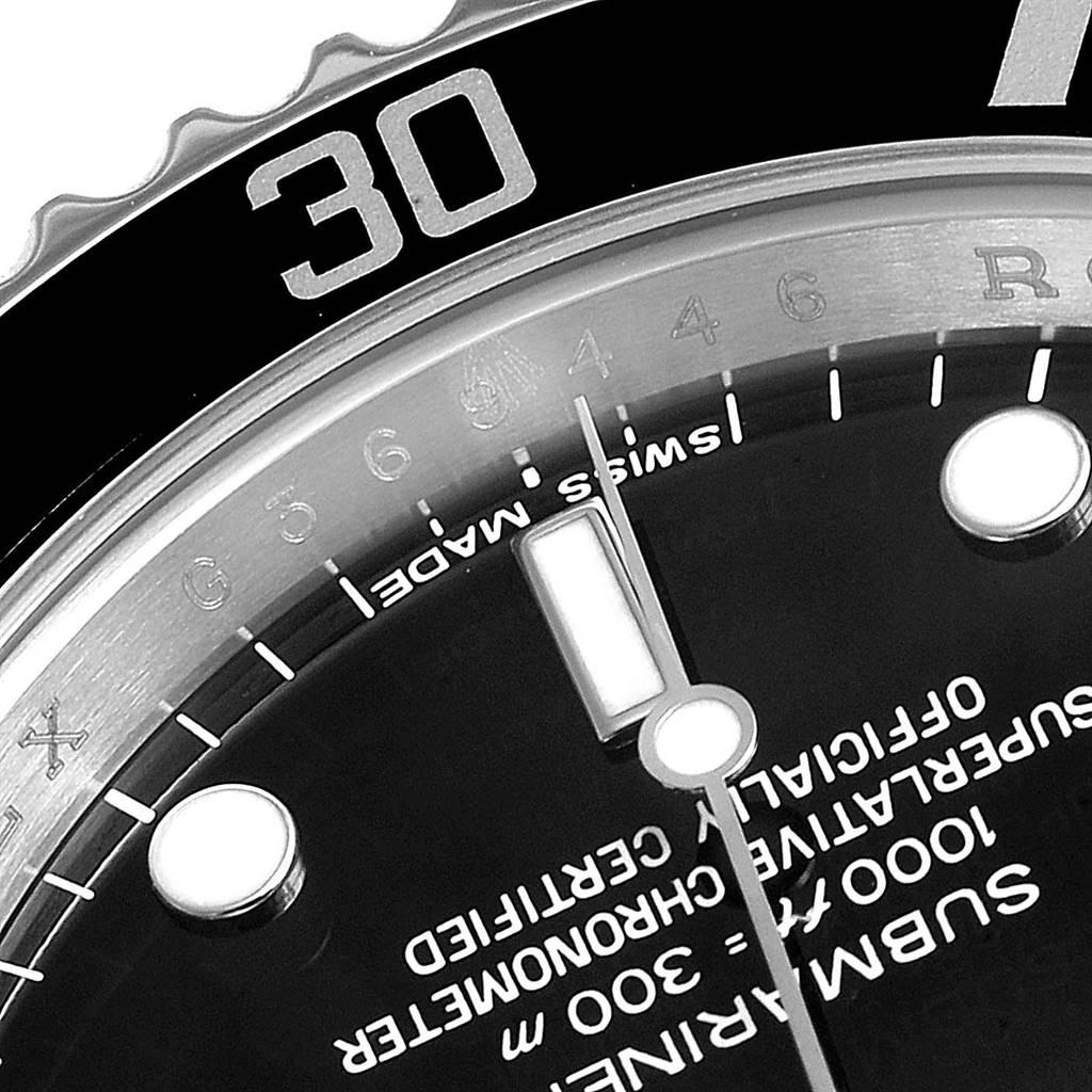 Rolex Submariner Non-Date Steel Men’s Watch 14060 Box Card For Sale 2