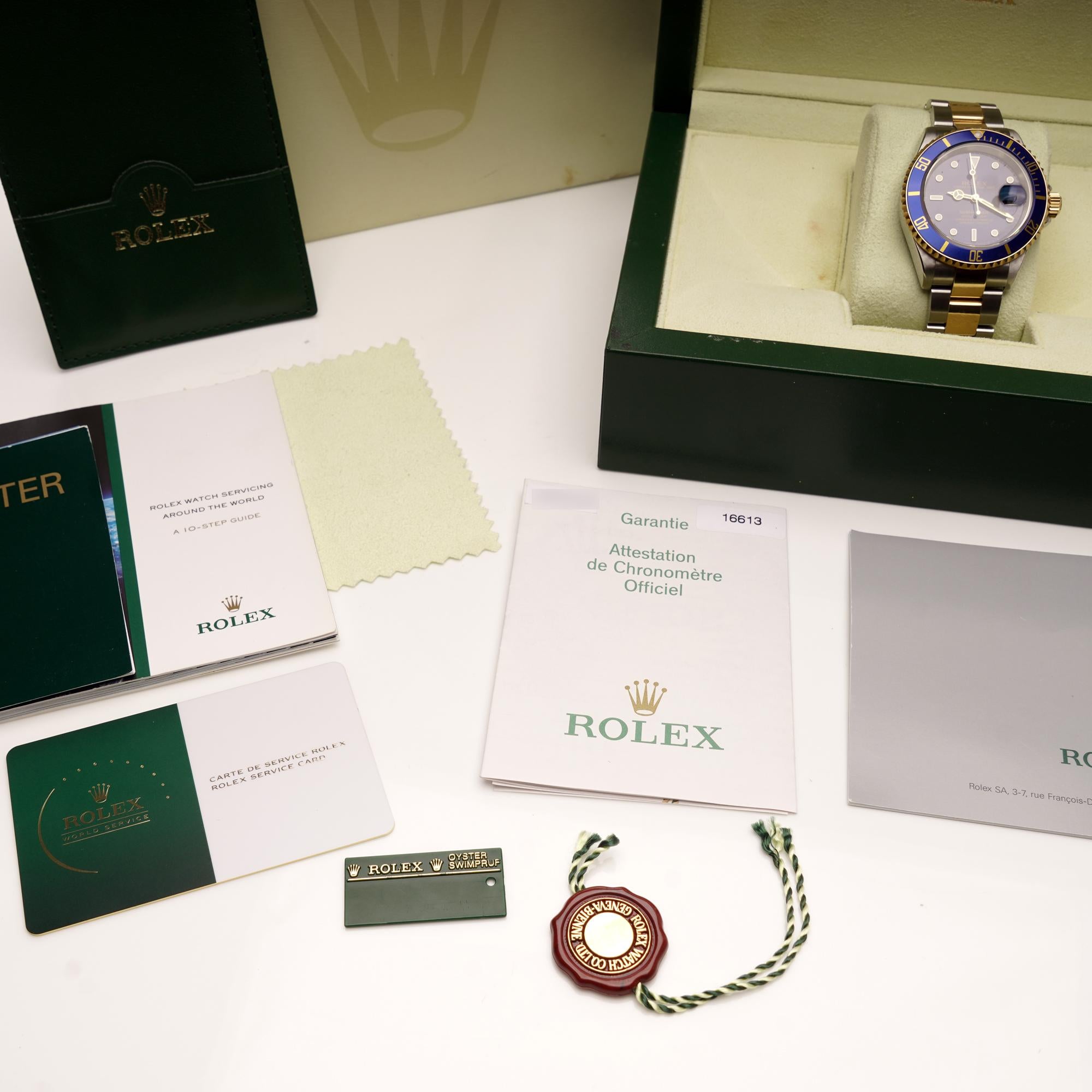 Rolex Submariner Oyster Perpetual Date Blue Dial, Ref. 16613 In Excellent Condition For Sale In Braintree, GB