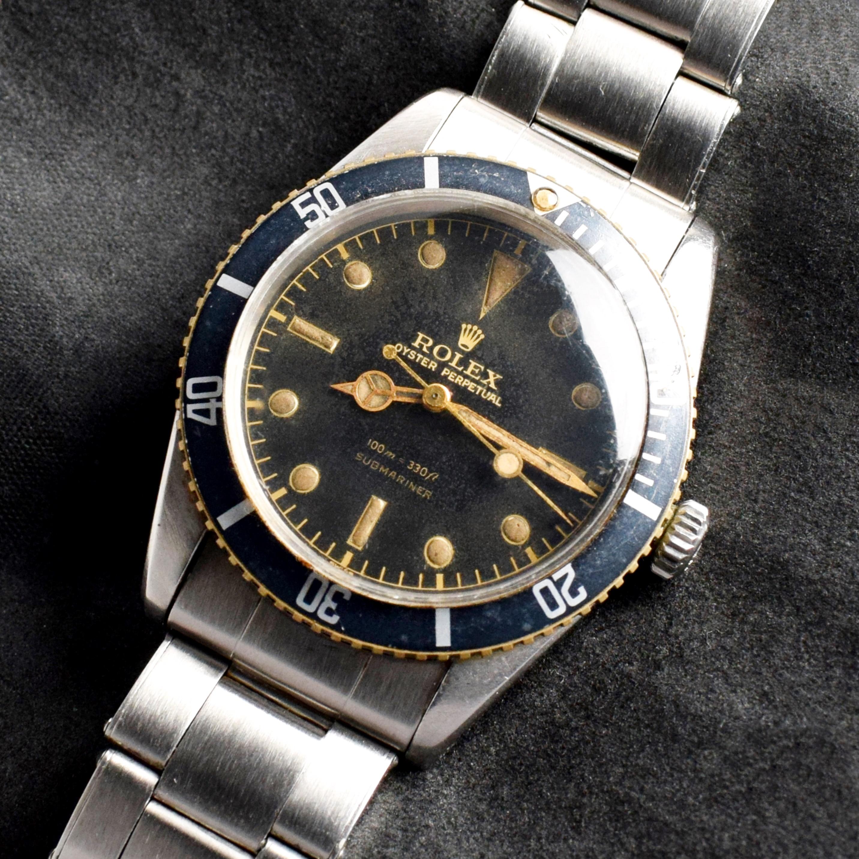 Marque : Vintage Rolex
Modèle : 6536/1
Année : 1956
Numéro de série : 15xxxx
Référence : OT1359

Boîtier : Montre des signes d'usure avec un peu de polissage de l'ancien boîtier et le dos intérieur estampillé  6536/1  II 56

Cadran : État vieilli où