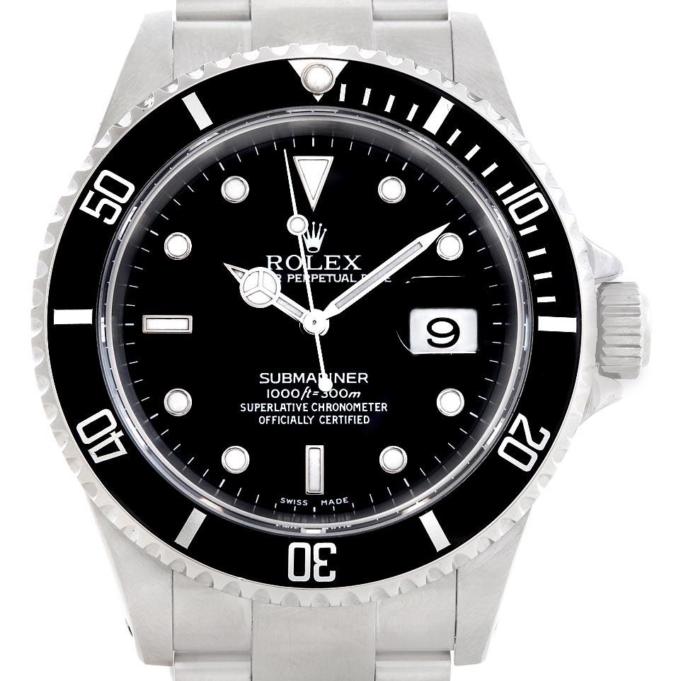 Rolex Submariner 40mm Stainless Steel Mens Watch 16610 Box. Officially certified chronometer automatic self-winding movement. Stainless steel case 40.0 mm in diameter. Rolex logo on a crown. Special time-lapse unidirectional rotating bezel. Scratch