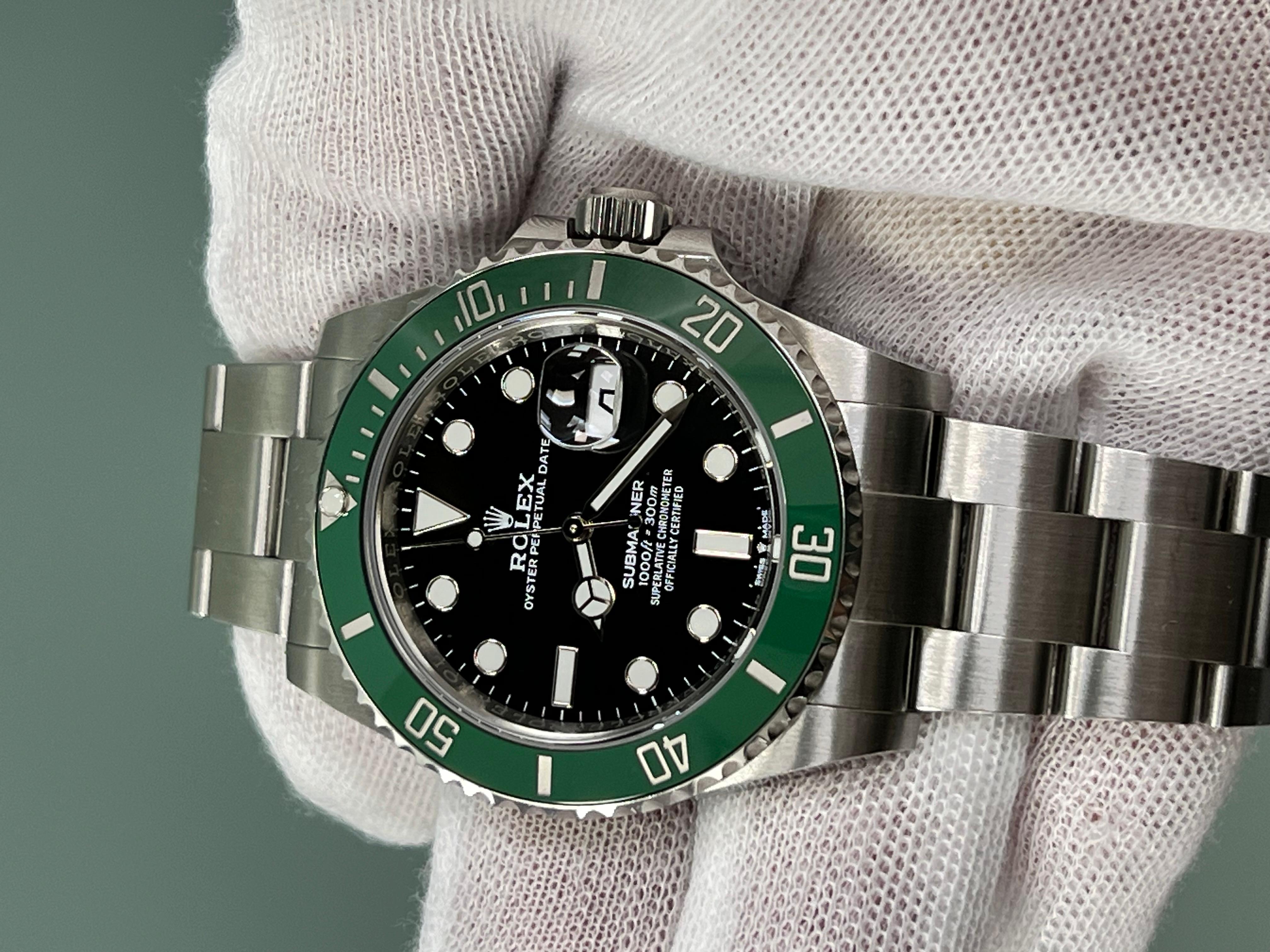 Rolex Submariner Starbucks 126610LV 41mm Verde y Negro Cerámica Acero Caja Papel 3
