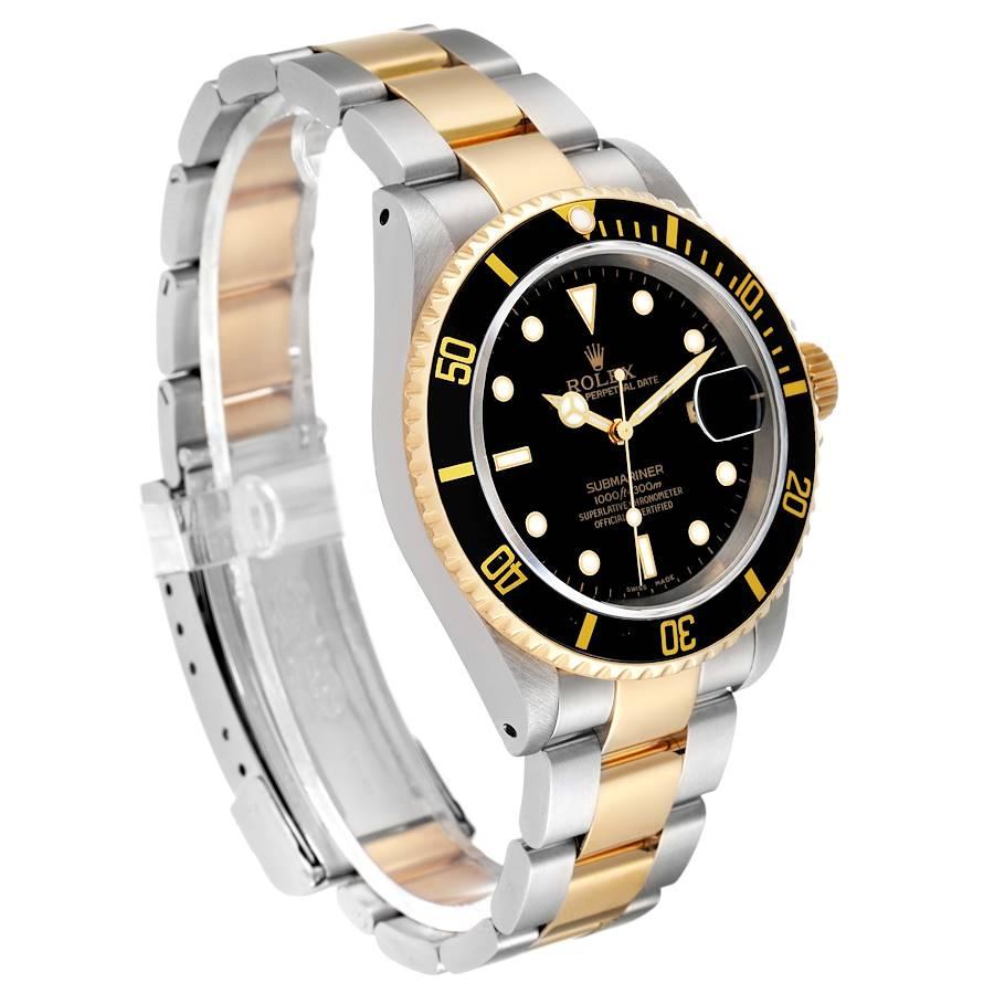Rolex Submariner Steel Yellow Gold Black Dial Mens Watch 16613 In Good Condition In Atlanta, GA