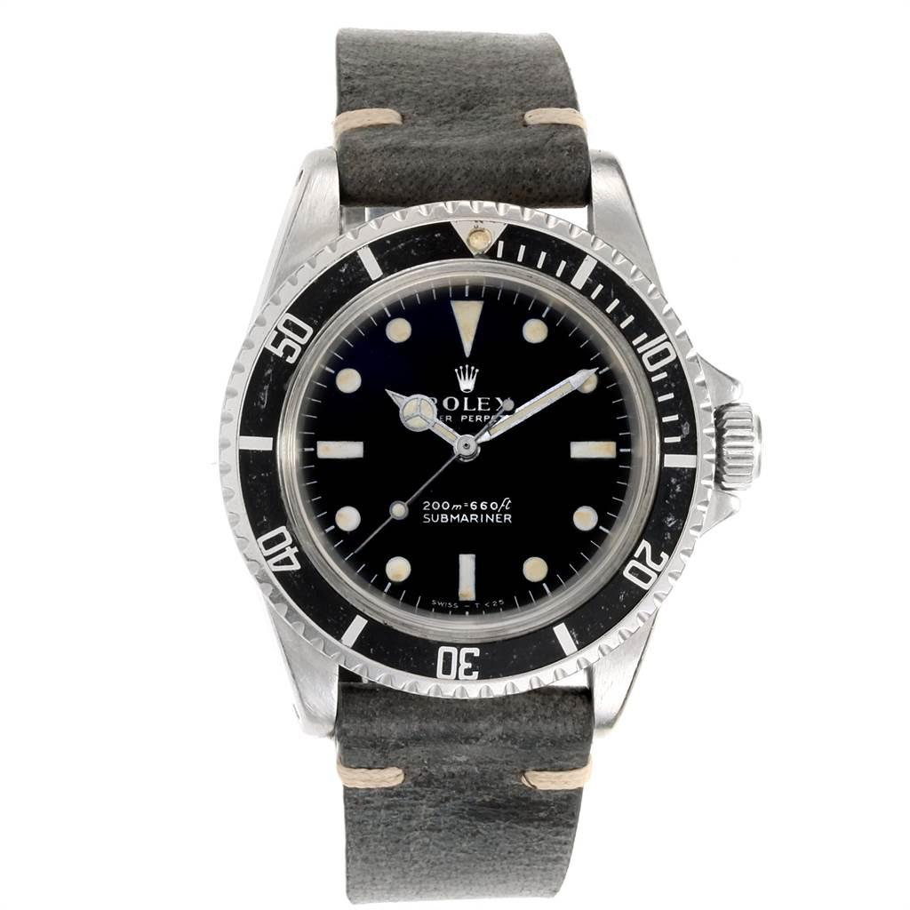 Rolex Submariner Vintage Stainless Steel Automatic Men's Watch 5513 In Good Condition For Sale In Atlanta, GA