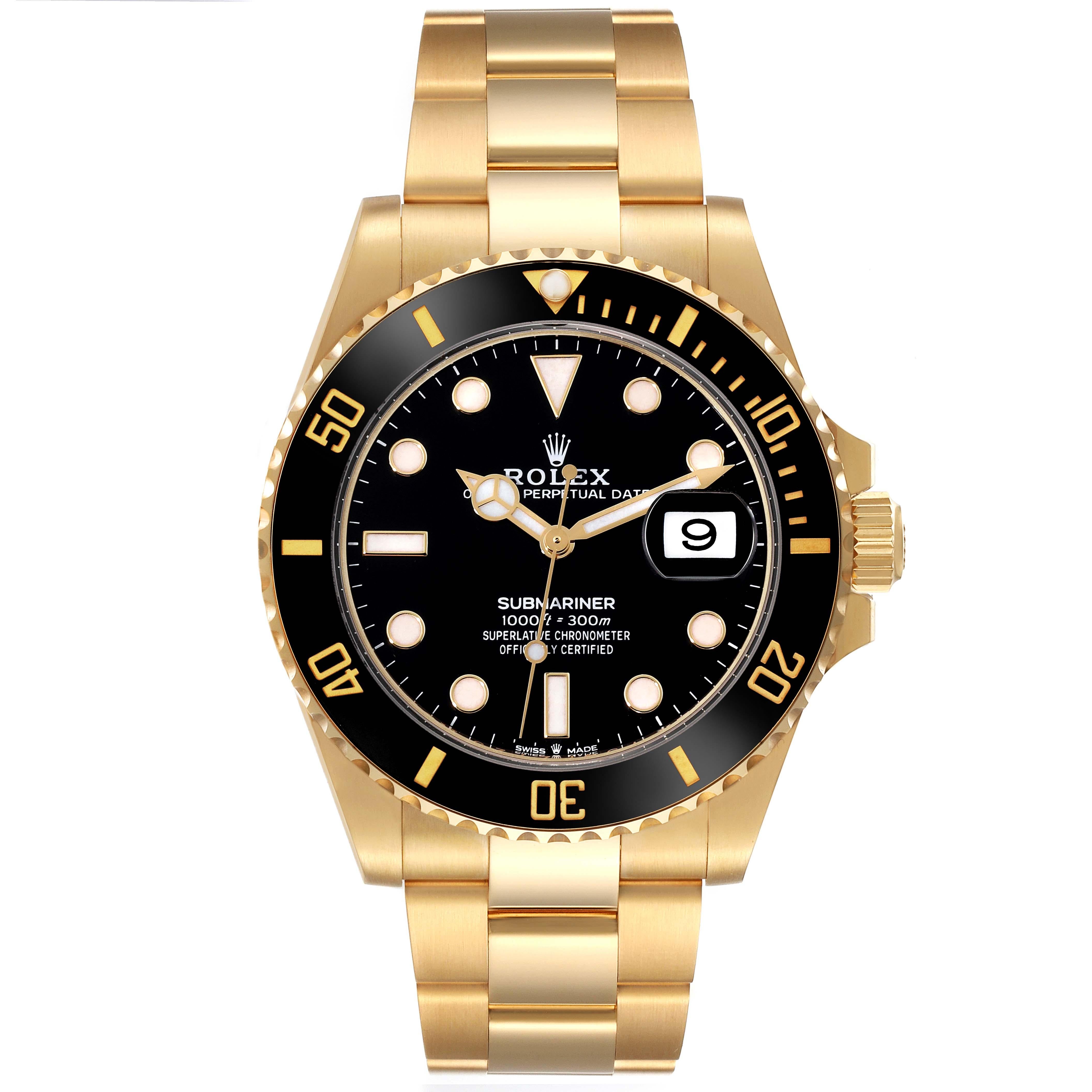 Rolex Submariner Yellow Gold Black Dial Bezel Mens Watch 126618 Box Card en vente 3