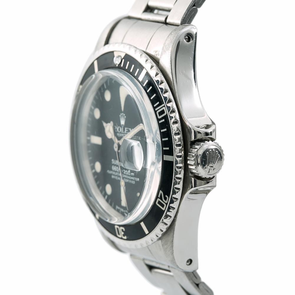 Rolex Submariner 1680, Black Dial Certified Authentic In Good Condition For Sale In Miami, FL