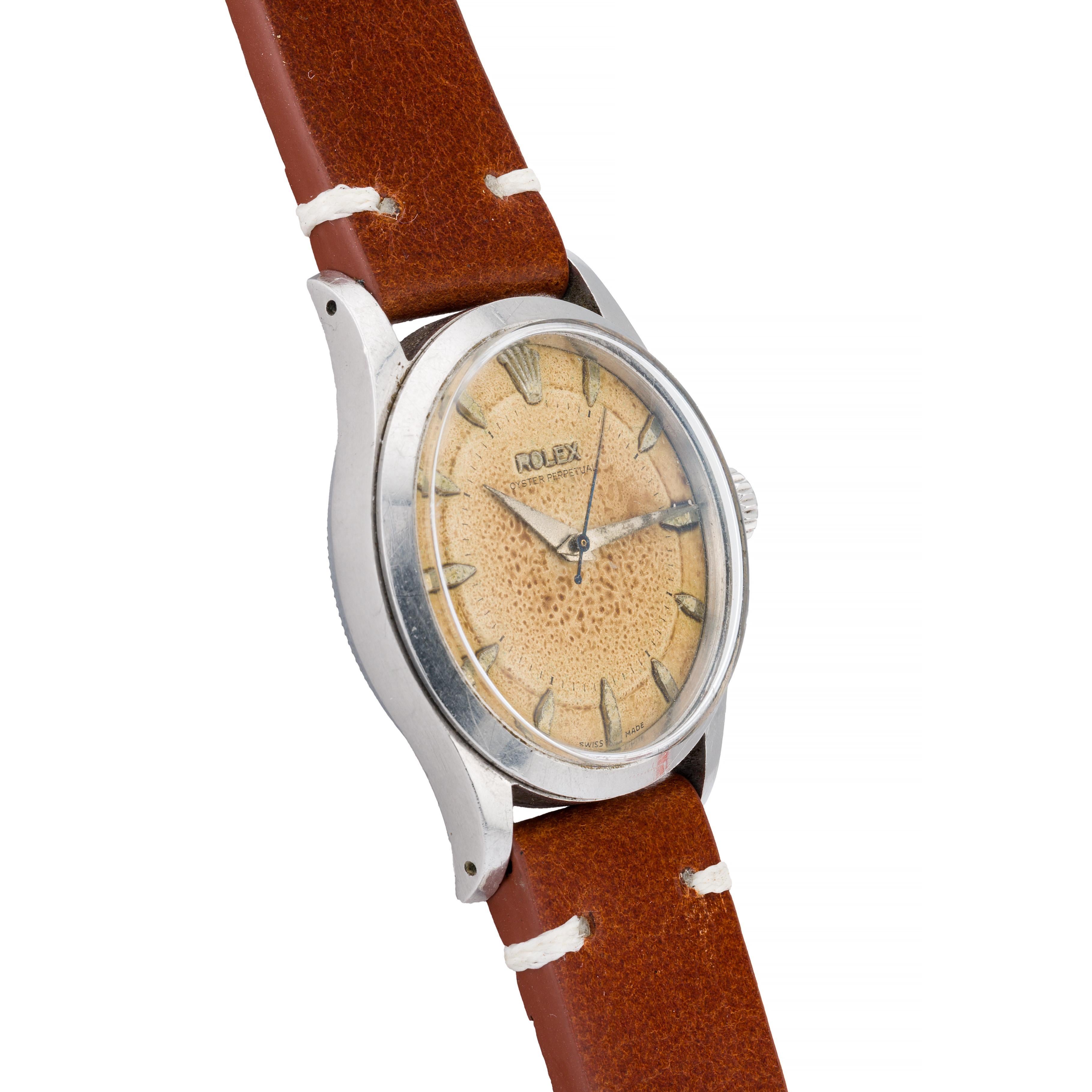 Aston Estate Jewelry présente

Un raffinement  Montre-bracelet Rolex en acier inoxydable. Ce garde-temps vintage de 1958 met en valeur la précision et le savoir-faire de l'horlogerie suisse. Dotée d'un boîtier rond de 34 mm de diamètre, elle offre