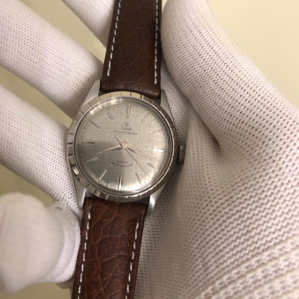 Rolex Tudor Oyster Prince 7965 Rolex 34mm Leather Men's Watch In Good Condition For Sale In New York, NY