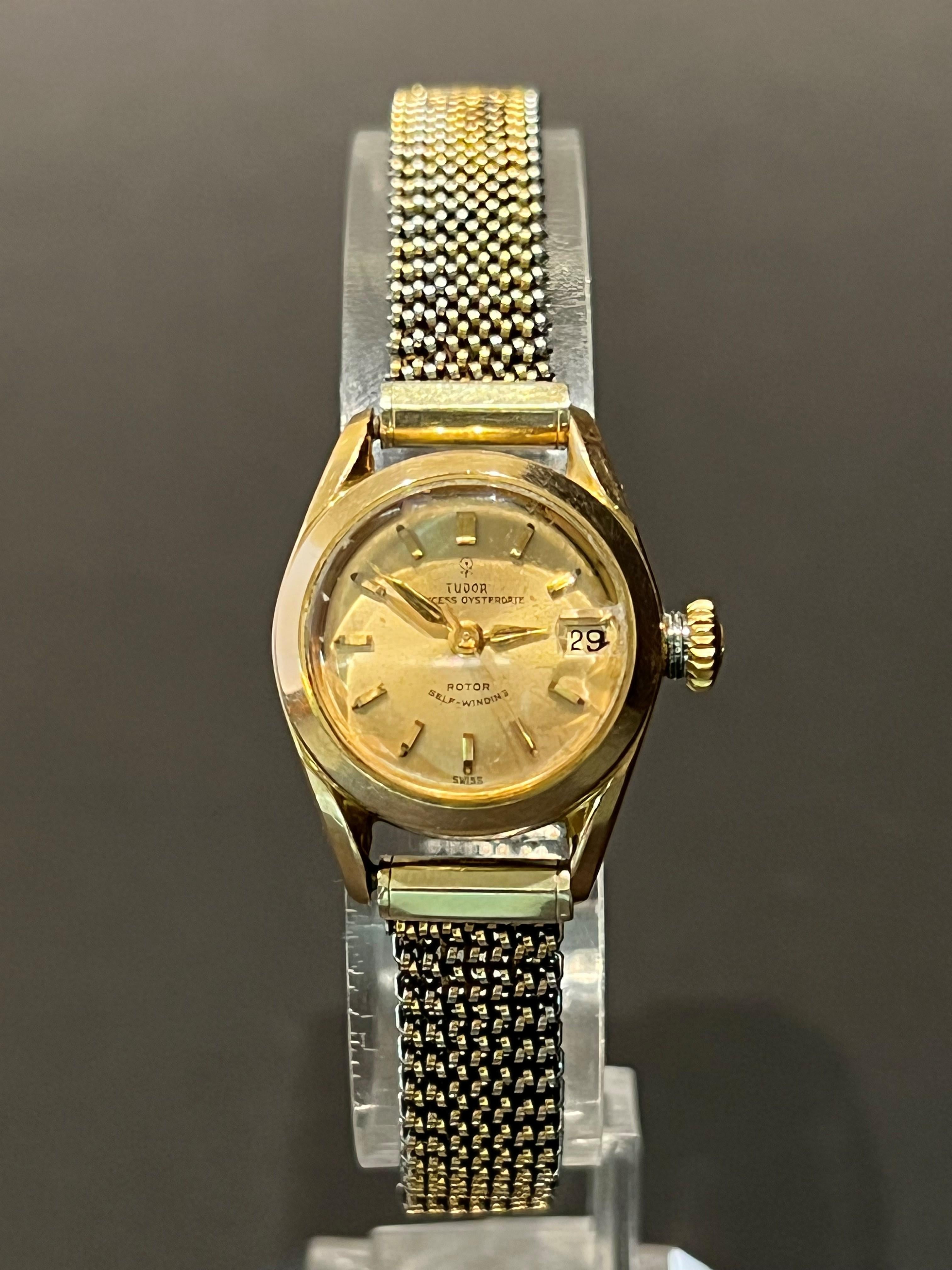 Rolex Tudor Oyster Princess Reference 7580 from 1966 with Rolex Oyster Case. 

Rotor, self-winding, screw-down crown, swiss, not original band – stretchable band.

Length: 7