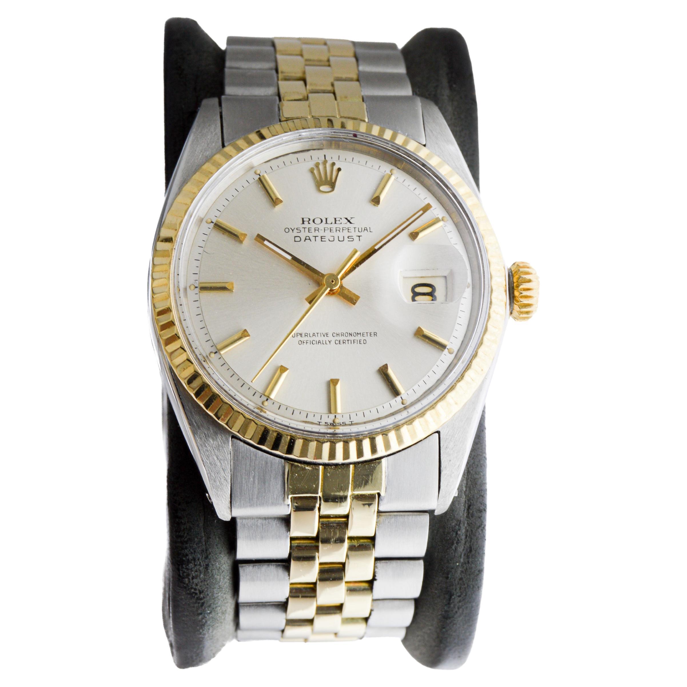 Rolex Two Tone Datejust with Factory Original Dial circa 1970's In Excellent Condition For Sale In Long Beach, CA