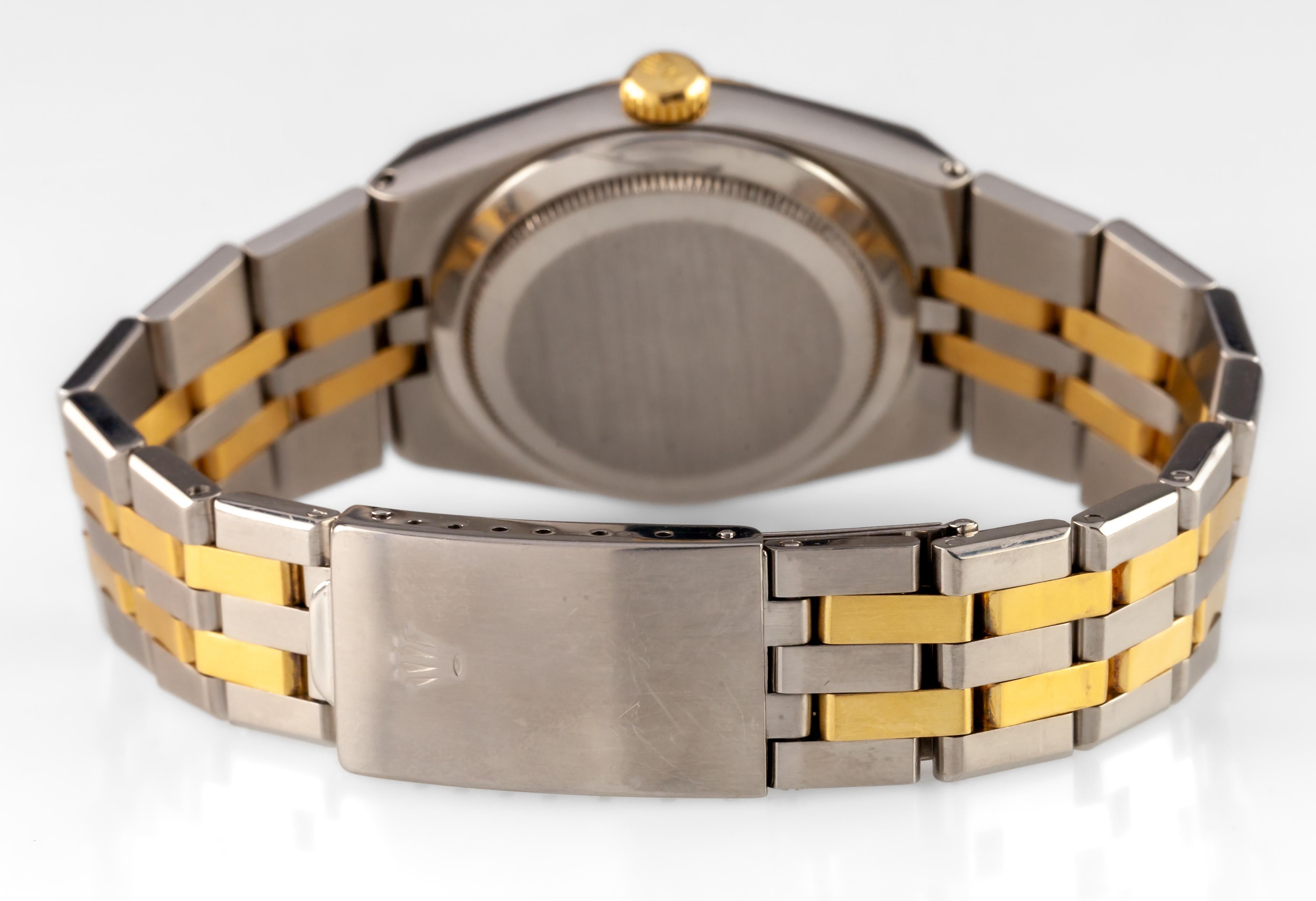 Moderne Rolex Two Tone Oysterquartz Men's Watch w/ Gold Dial 17013 1986 FULL LINKS en vente
