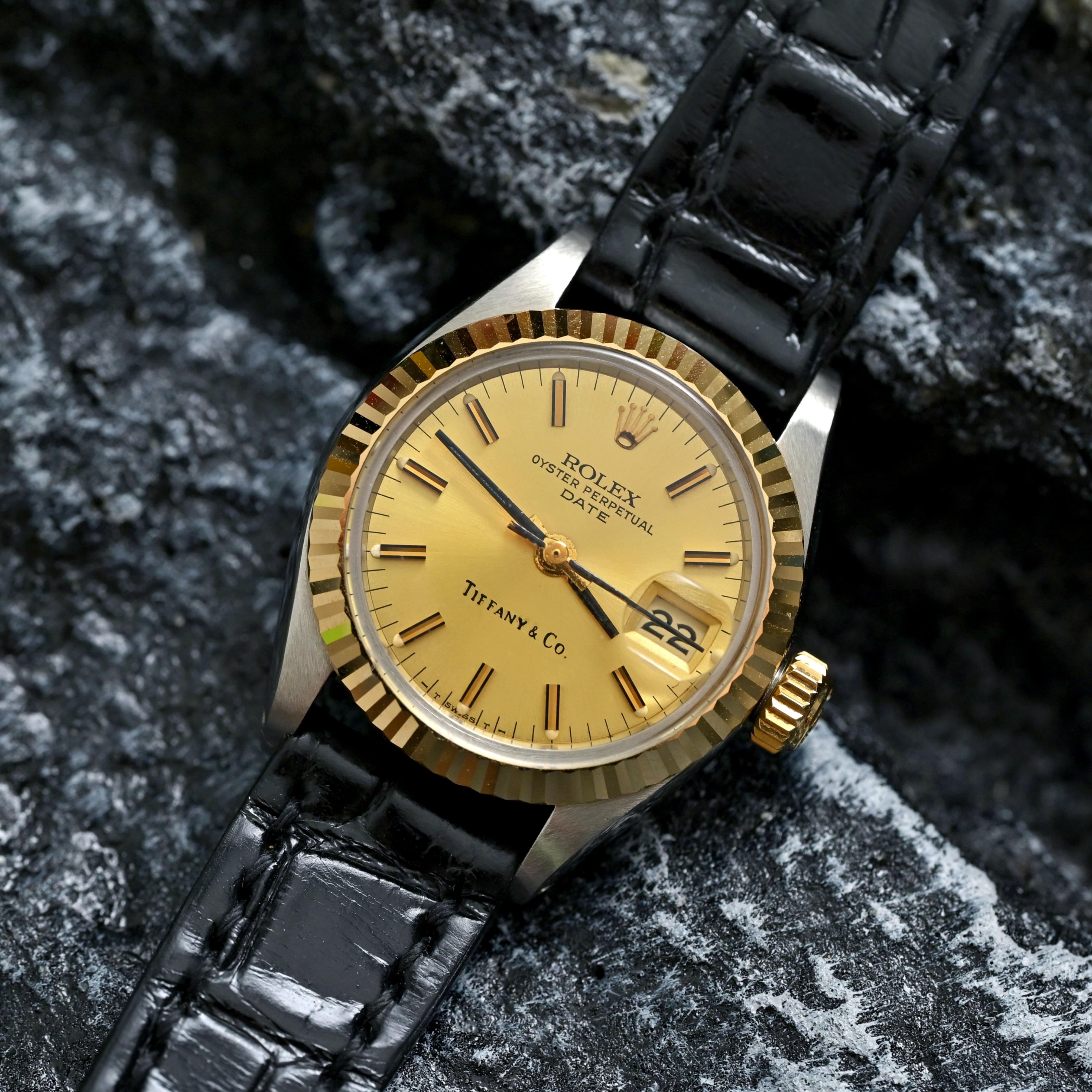 Rolex Two-Tones Lady Datejust Gold Dial Tiffany&Co. w/ Leather Strap Ref. 6917 For Sale 2