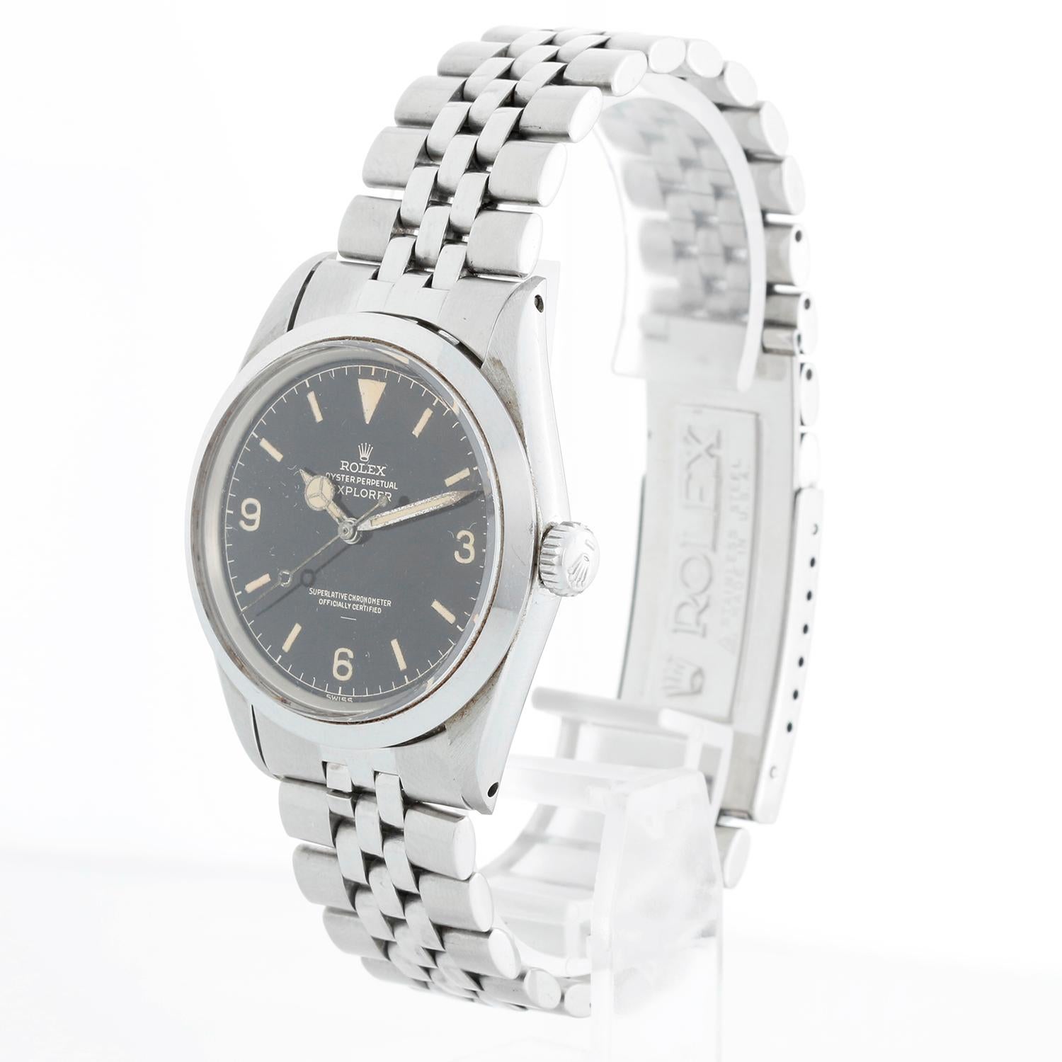 Rolex Vintage 1016 Explorer Gilt Underline Dial 1963 With Military Inscription In Excellent Condition For Sale In Dallas, TX