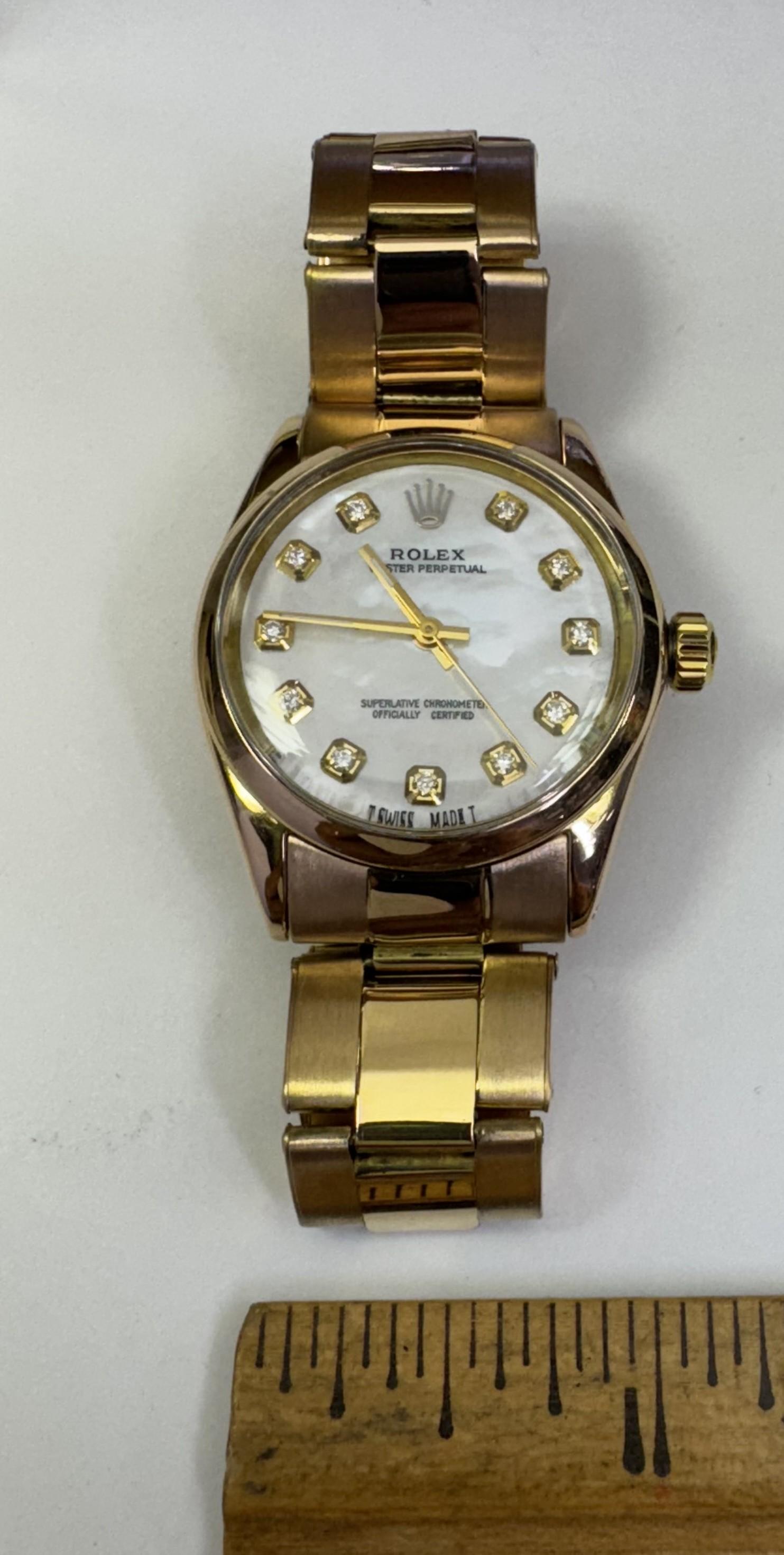 Rolex Vintage 28mm or jaune-rosé 18k diamants avec bracelet Oyster Perpetual  1970's Excellent état - En vente à Los Angeles, CA