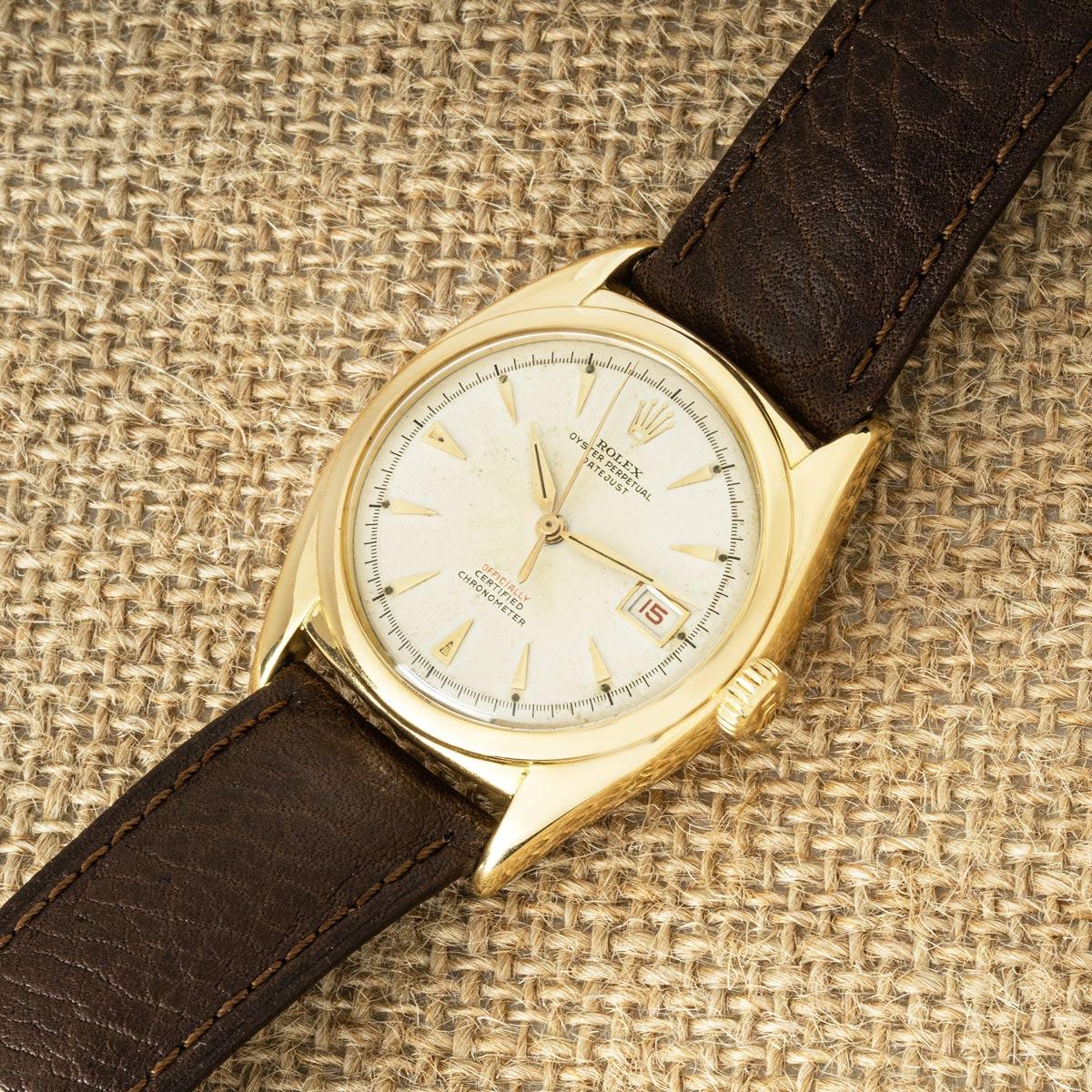 Rolex Vintage Datejust Yellow Gold Red 6104 For Sale 3