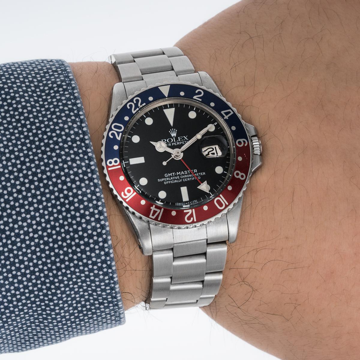 Rolex Vintage GMT-Master Pepsi 1675 For Sale 4