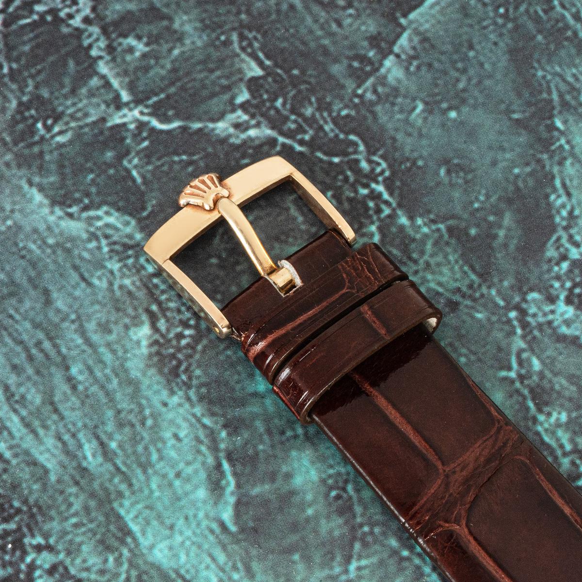 Rolex Vintage Oyster Perpetual Bubbleback Rose Gold 3065 In Good Condition In Mayfair, London, London