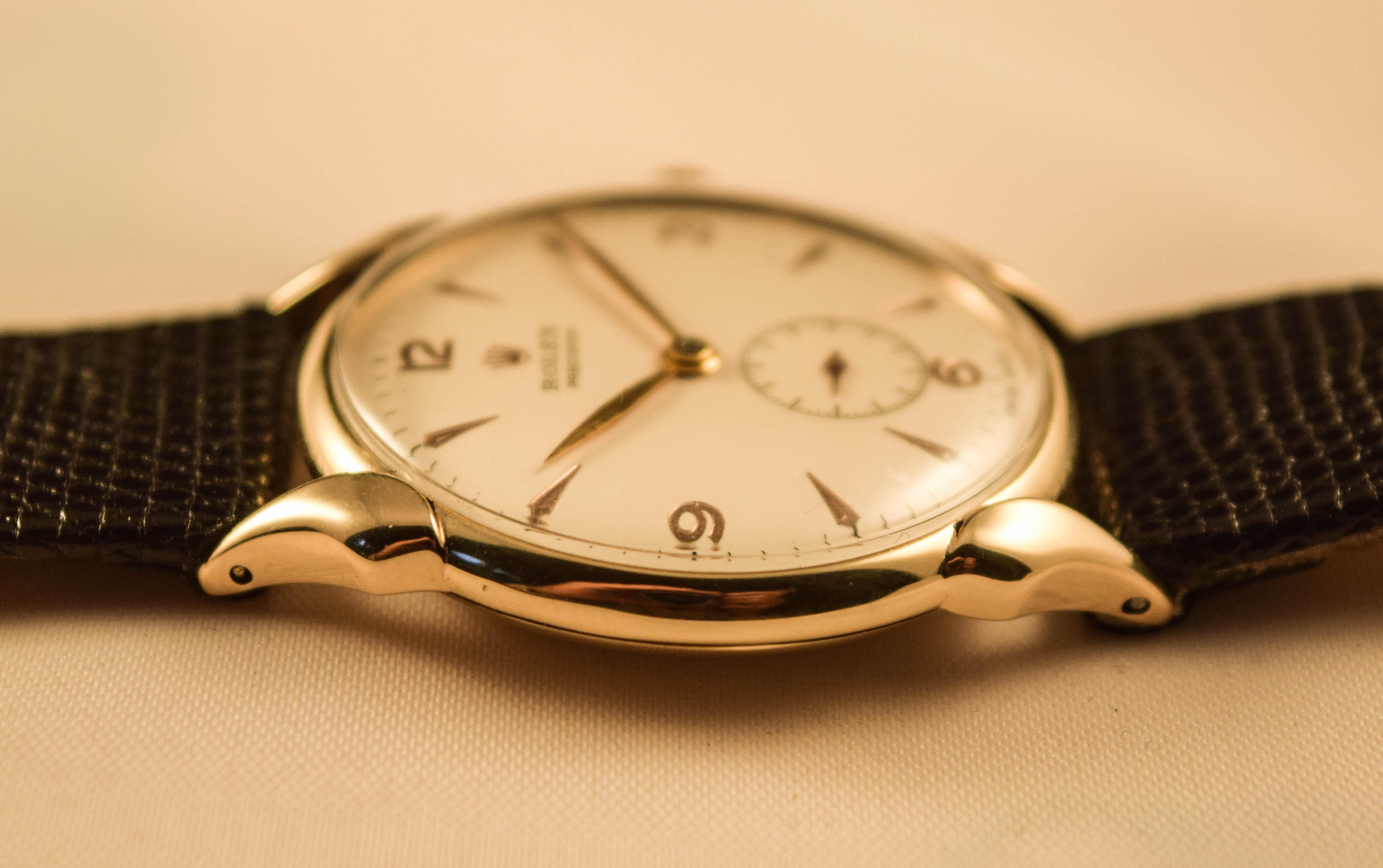 Rolex Vintage Solid Gold Scallop Lugs extremely rare For Sale 9