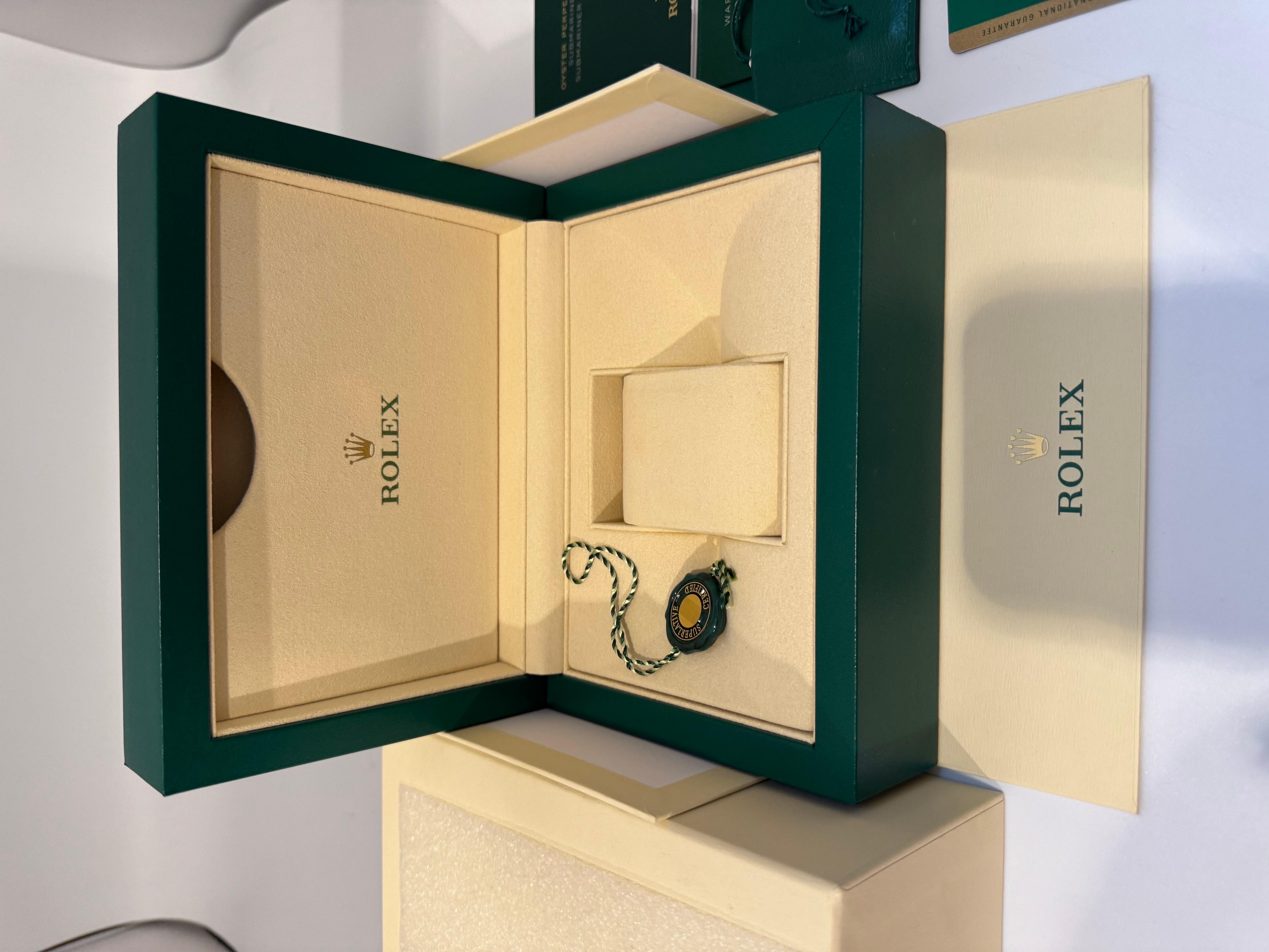 Rolex Watch Box, New Creme Empty Acs. Oyster Perpetual Daytona GMT Datejust 6