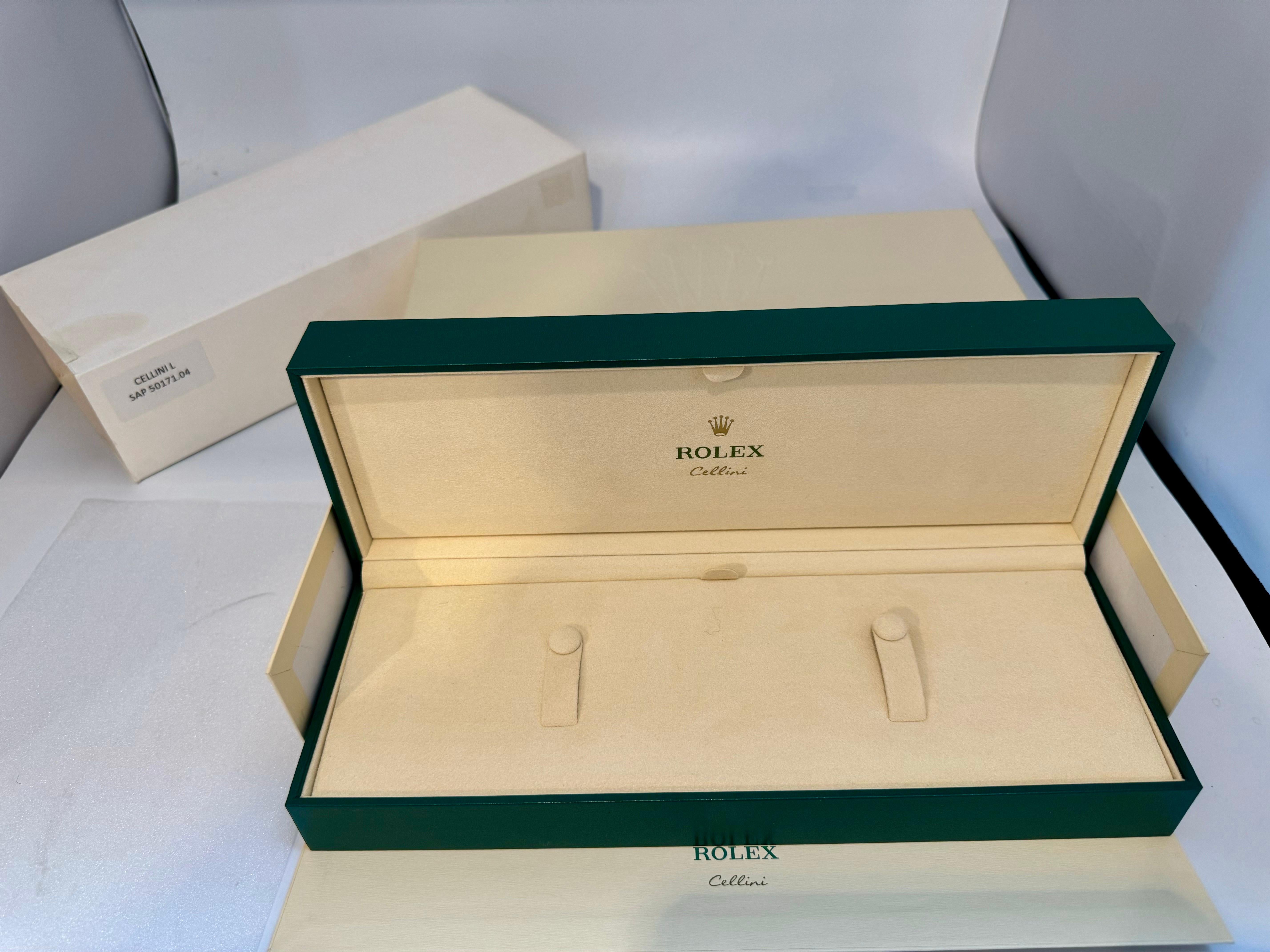 Rolex Watch Box, New Creme Empty Acs. ROLEX watch case box CELLINI L Brand New For Sale 12