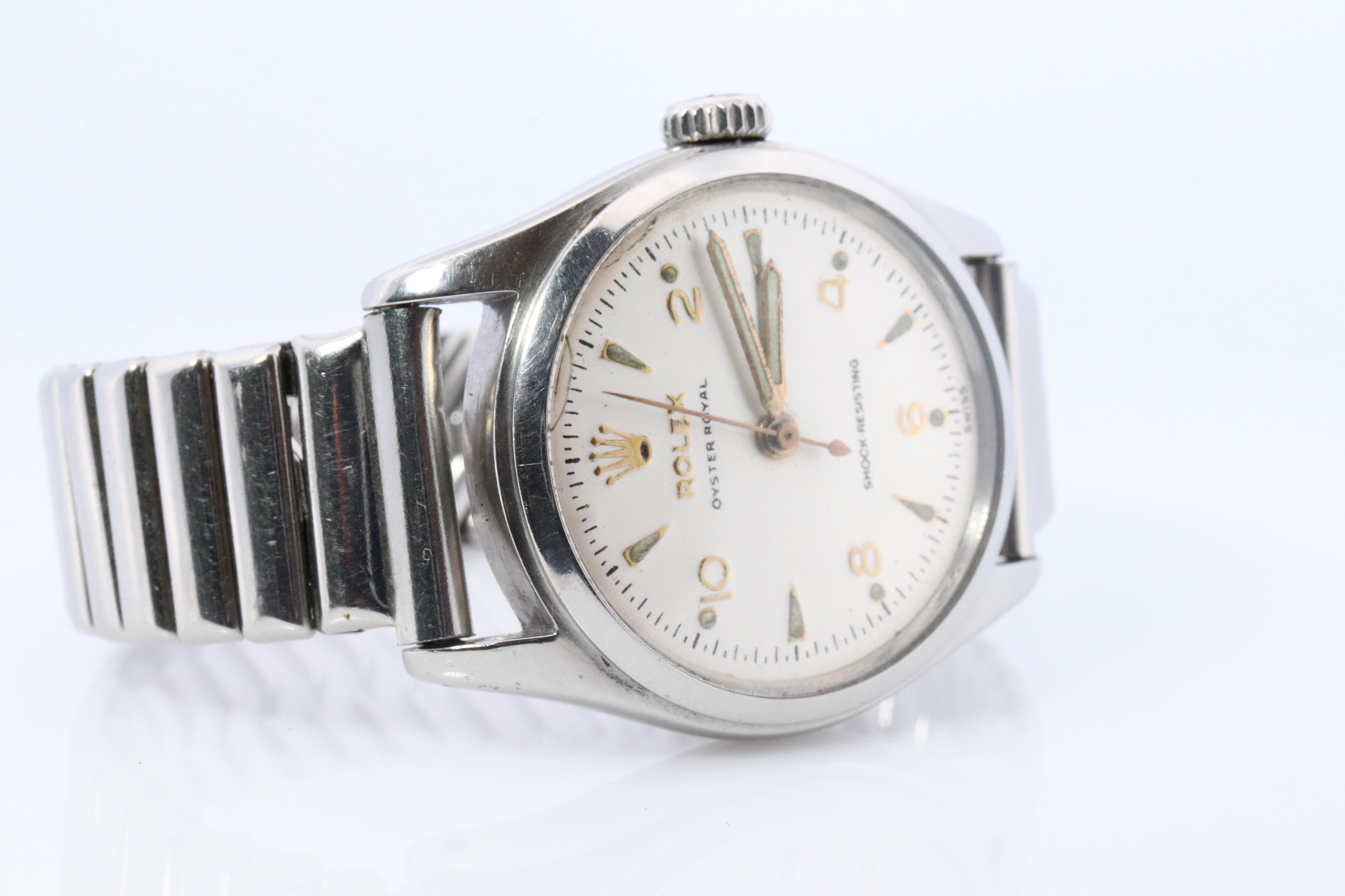 Vintage Rolex Mens Watch

Just underwent Full Service - New mainspring. Ready To go.

Stainless Steel

ref.6144

Windup Movement. Runs well.
Circa 1950

Comes with Stainless Steel Stretch band. Can Swap out for a leather band of your