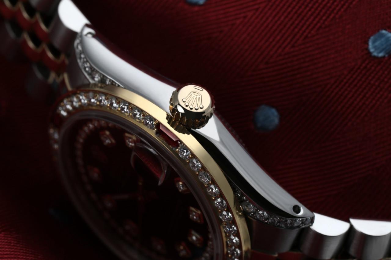 Montre Datejust bicolore pour femme de Rolex - Jubilé - Cordon noir - Accentué de diamants 69173 Excellent état - En vente à New York, NY