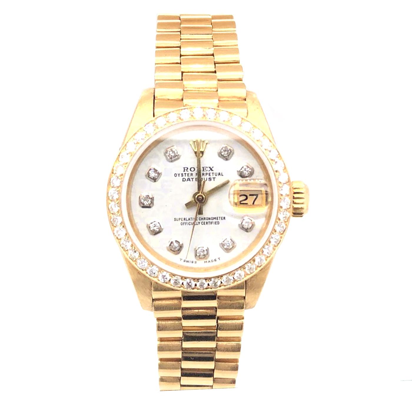 This watch boasts history, comfort, and function, having adorned the wrists of some seriously powerful and influential women. The yellow-gold bezel and champagne dial exude elegance, The reference 6917 was manufactured exclusively with a Yellow Gold