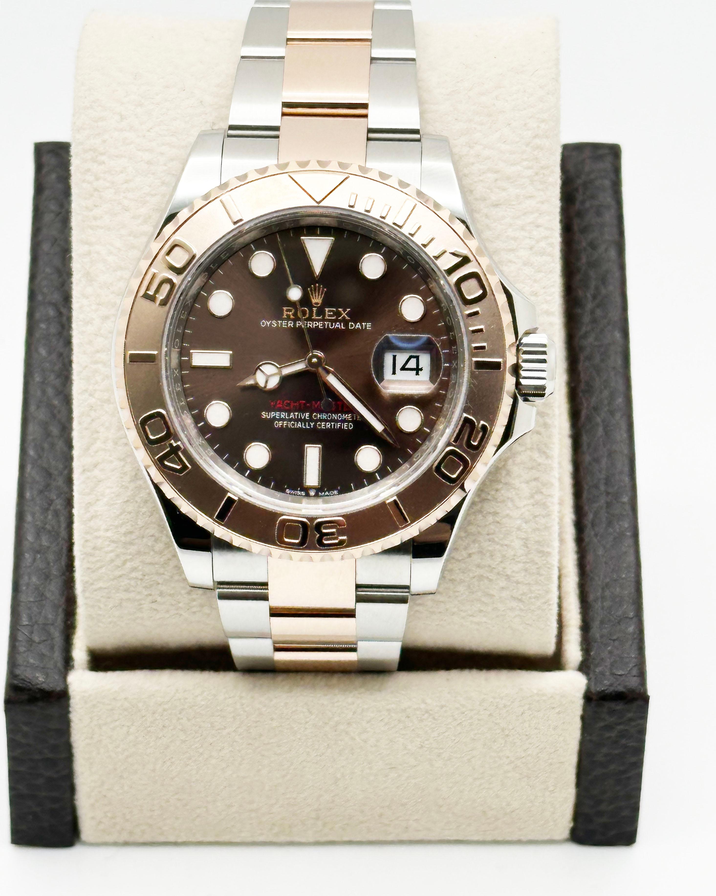 Rolex Yacht Master 126621 40 mm cadran chocolat or rose 18 carats Boîte en acier et papier 2022 1