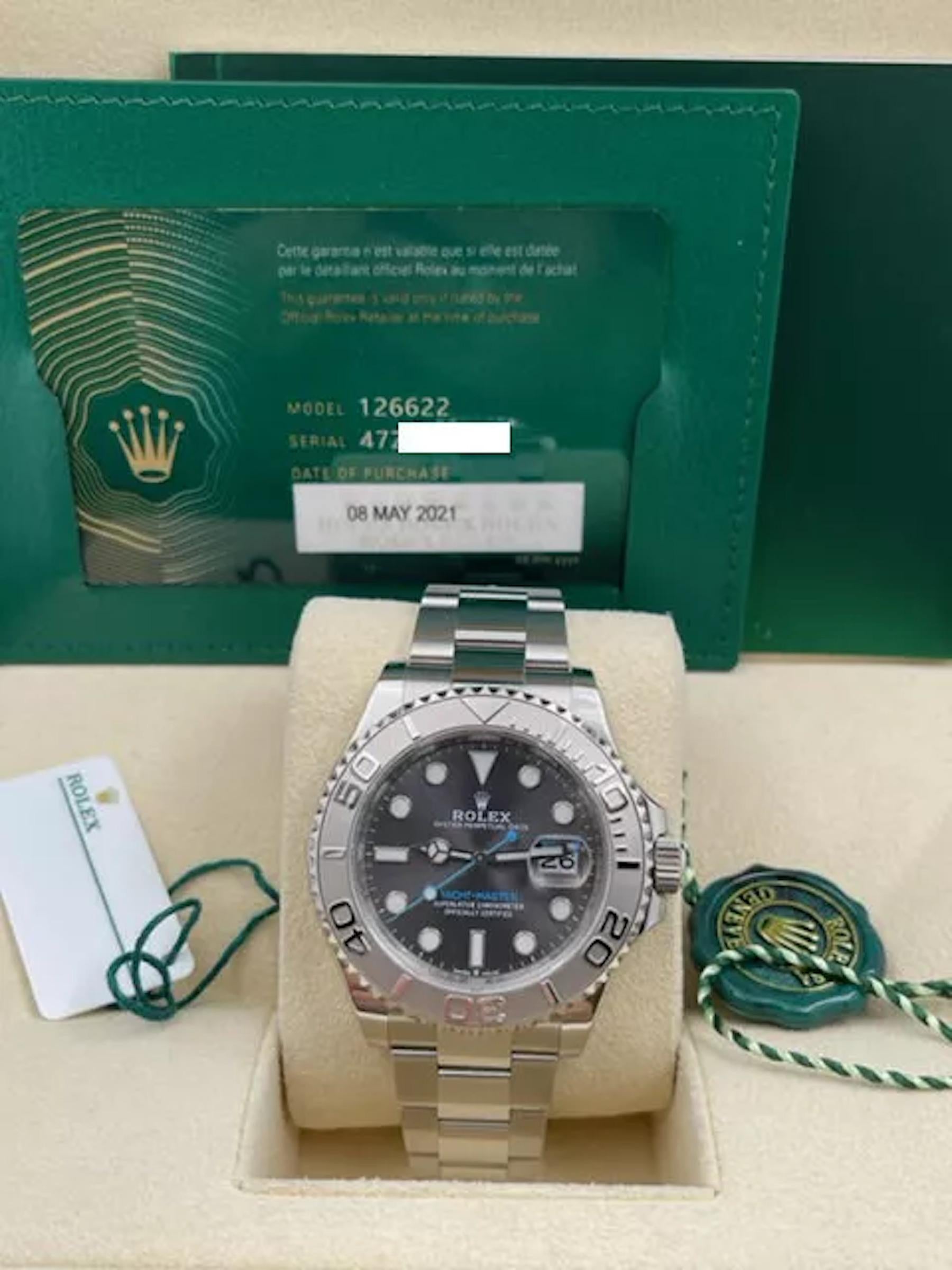 Stilnummer: 126622
Seriennummer: 47ZF1***
Jahr: 2021
Modell: Rolex Yacht Master 
MATERIAL des Gehäuses: Rostfreier Stahl 
Band: Rostfreier Stahl 
Lünette: Platin
Zifferblatt: Rhodium Grau Zifferblatt
Gesicht: Saphirglas 
Gehäusegröße: 40mm
Enthält: