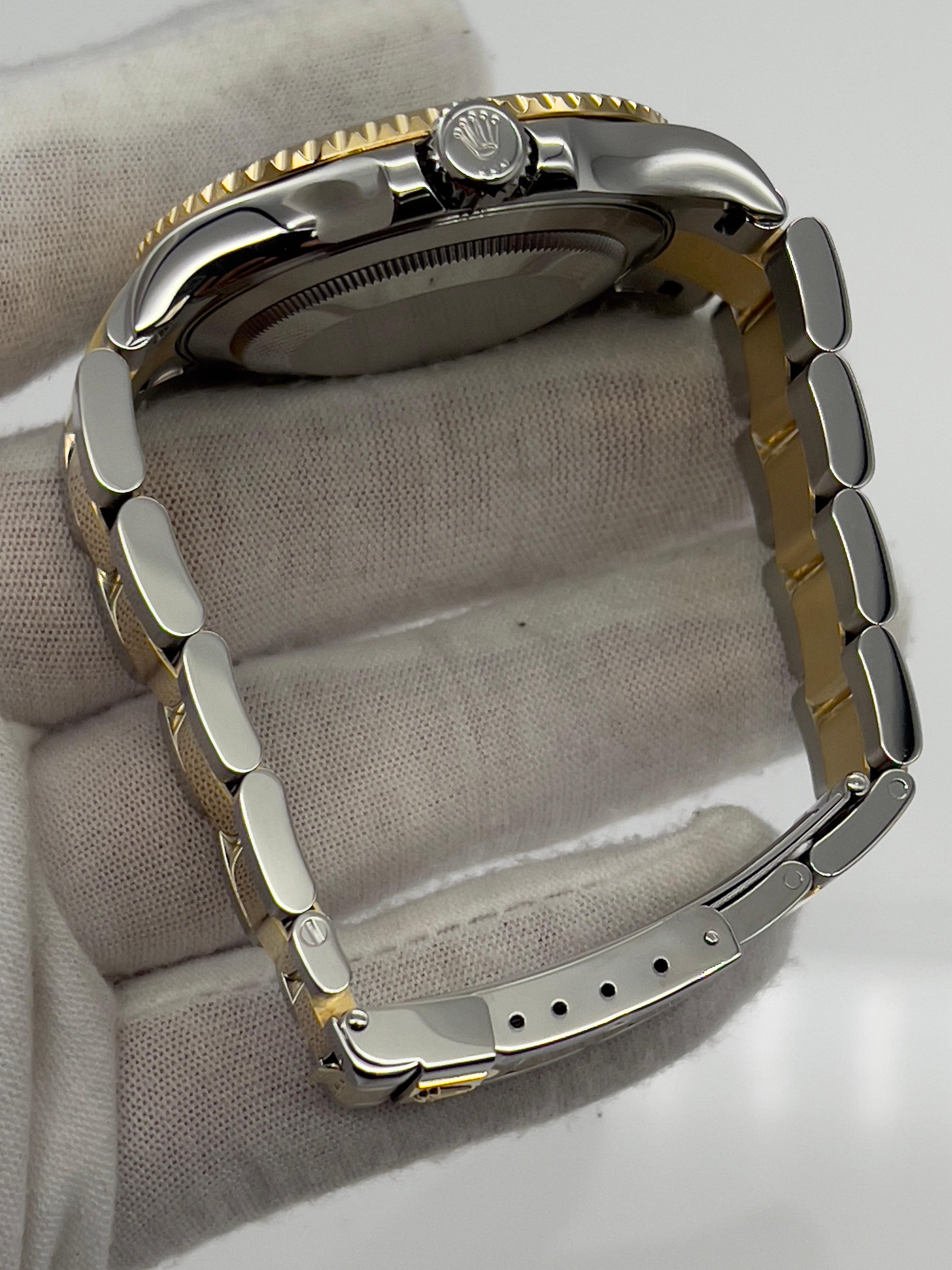 Rolex Yacht Master 16623 40mm Blue Dial 18K Gold Stainless Steel Box Paper 2015 4