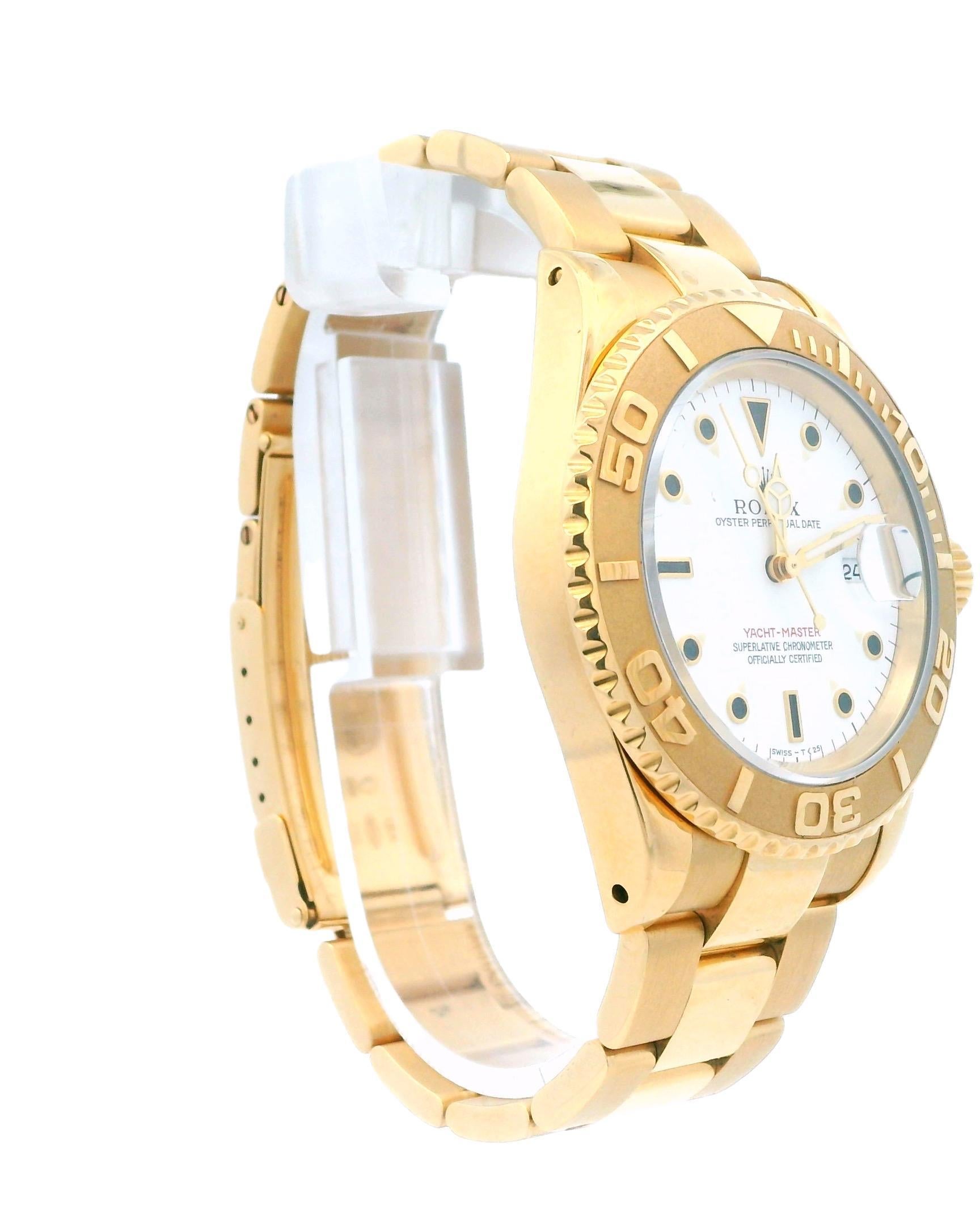 Reloj de caballero Rolex Yacht Master 16628 de oro amarillo de 18 quilates en Excelente estado para la venta en Great Neck Plaza, NY