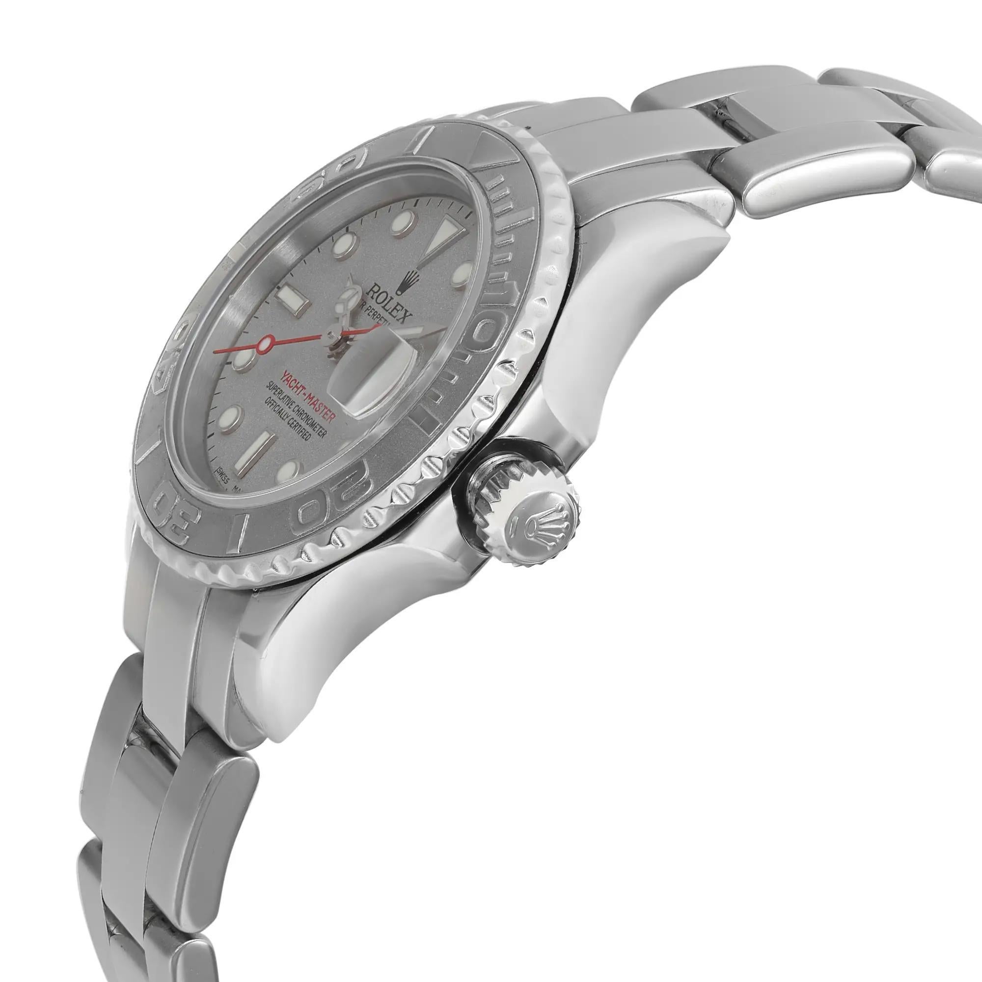 Aus Vorbesitz in gutem Zustand. Das Uhrwerk ist kalibriert und hält die Zeit gut. 