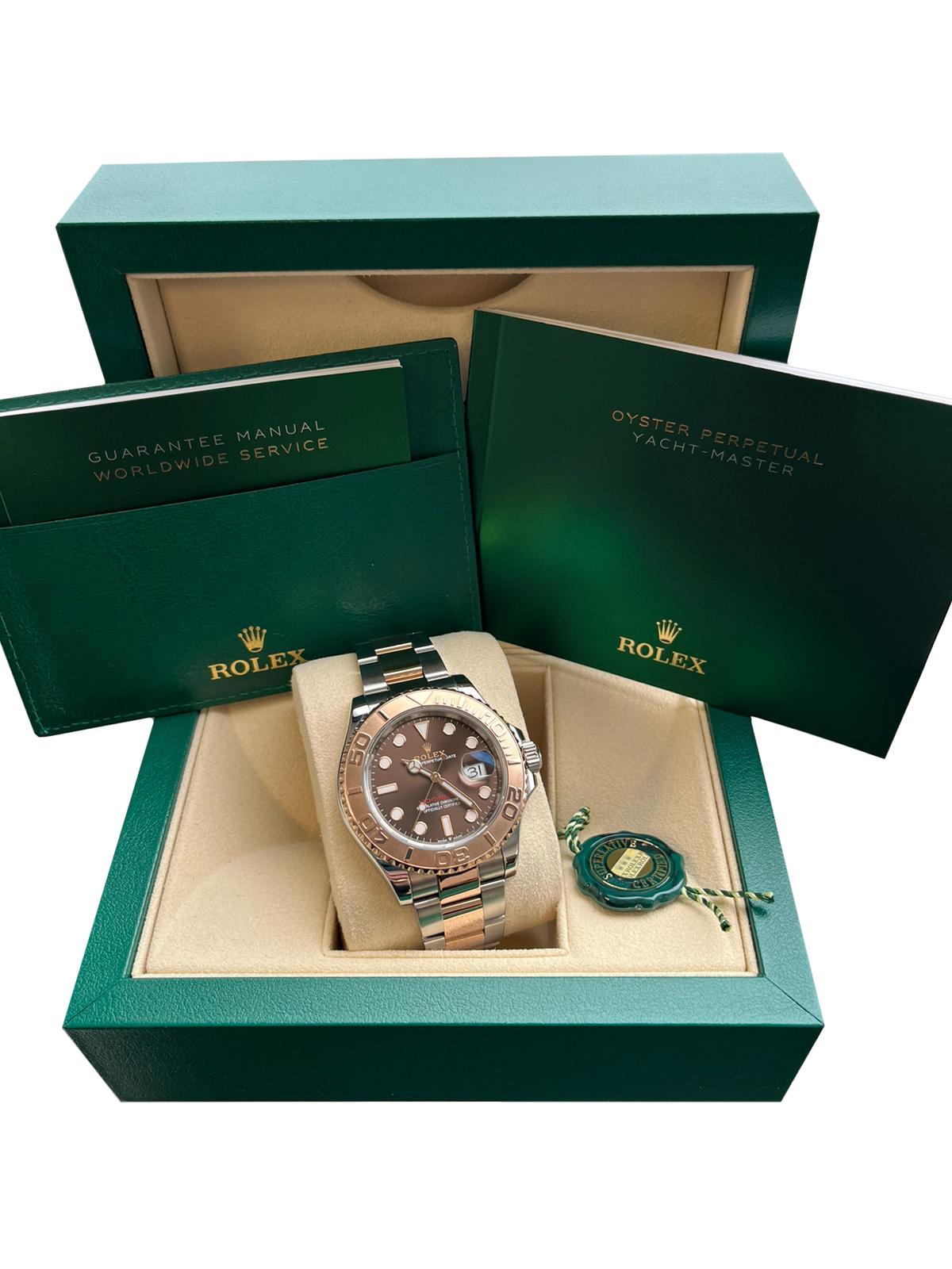 Modernist Rolex Yacht-Master 40mm Two Tone Steel/Rose Gold Chocolate Dial Men Watch 126621 For Sale